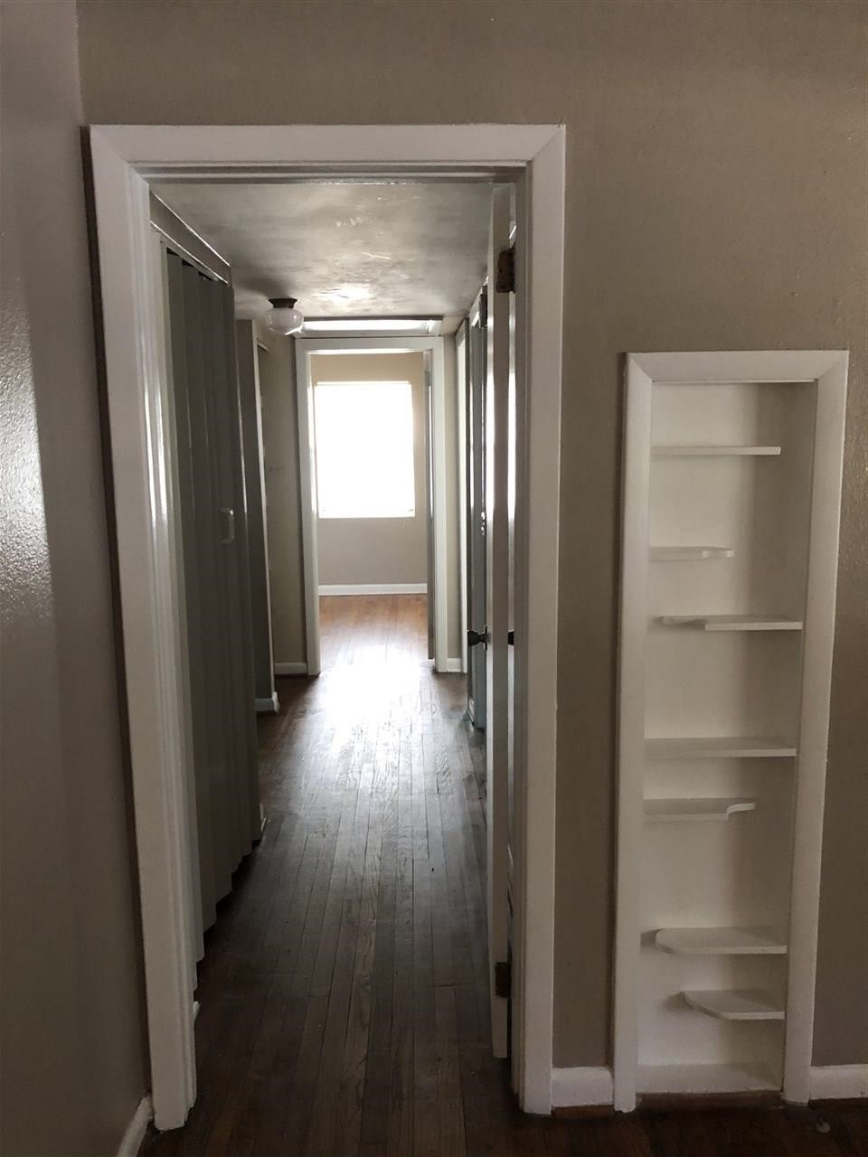 1811 Atkamire Drive Unit: -