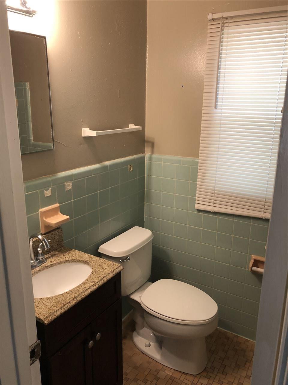 1811 Atkamire Drive Unit: -