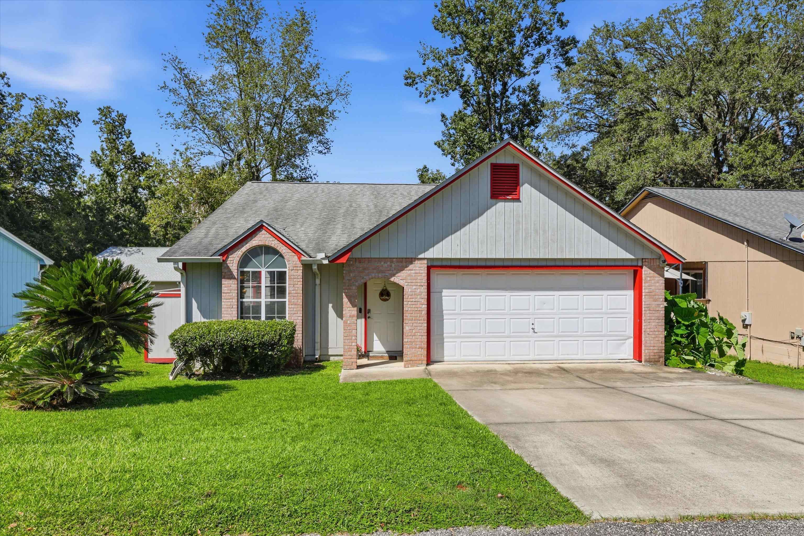 1512 Bent Willow Drive