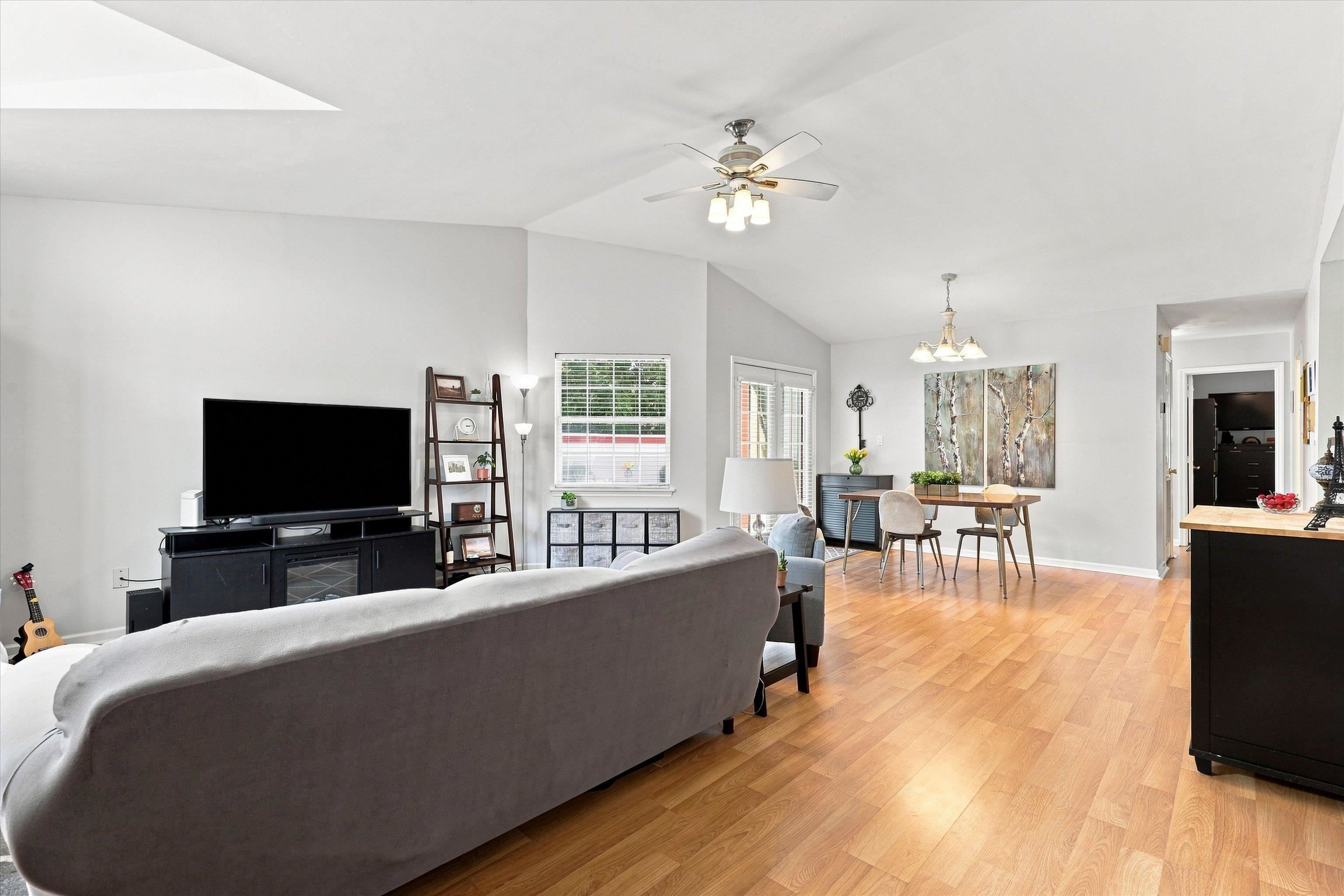 1512 Bent Willow Drive