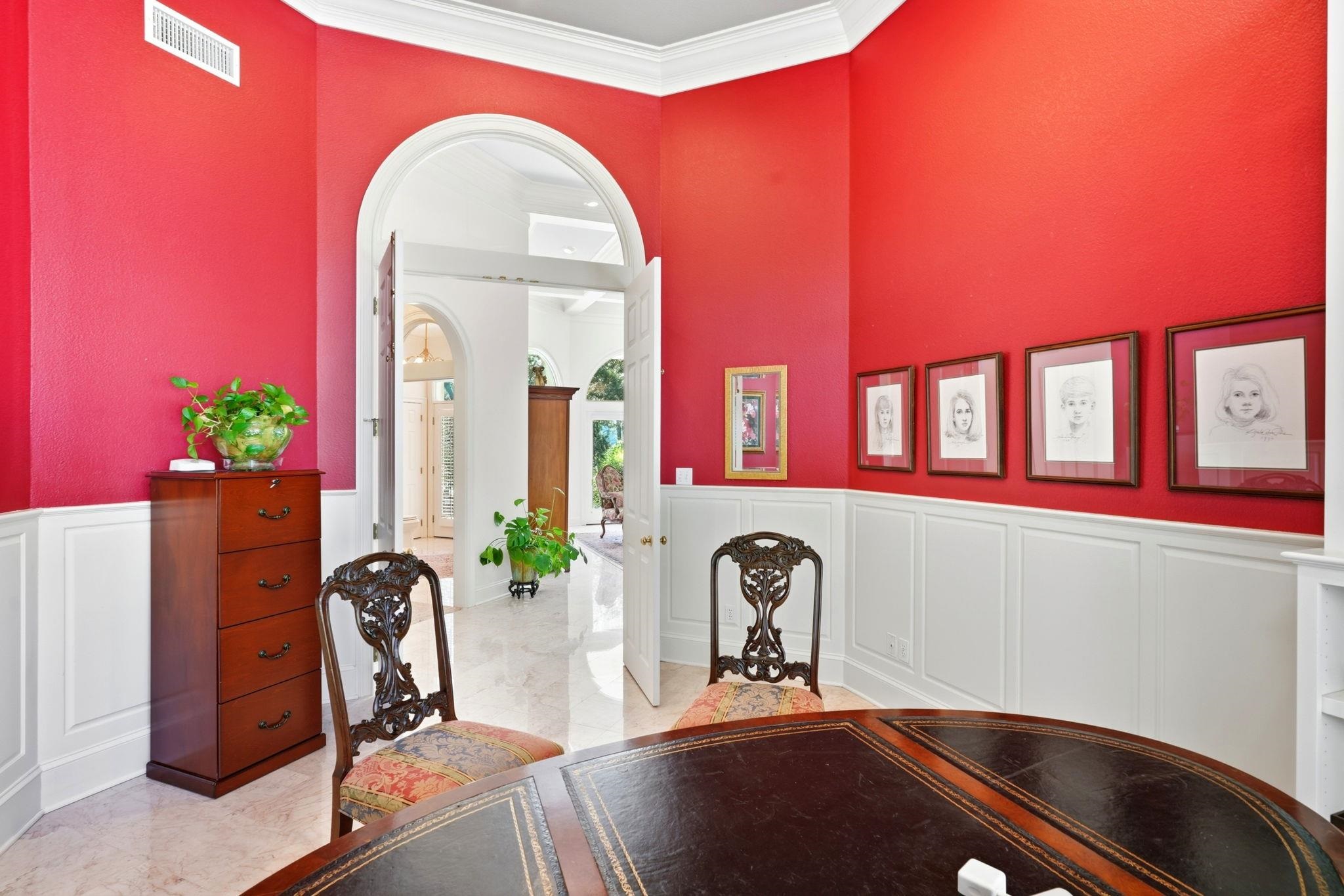 307 ROSEHILL Drive