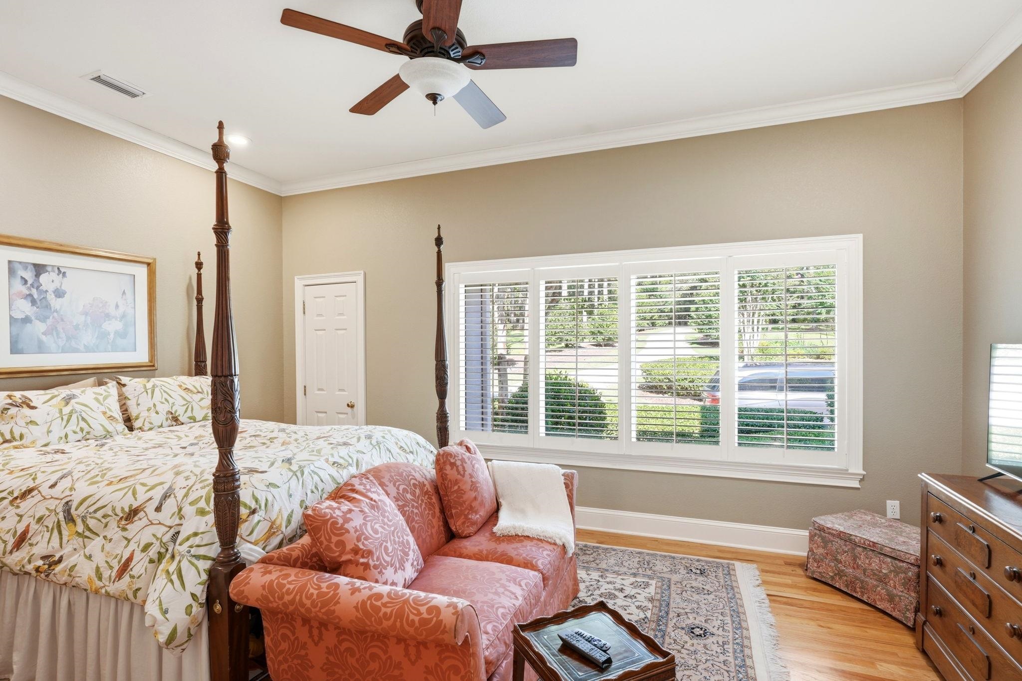 307 ROSEHILL Drive