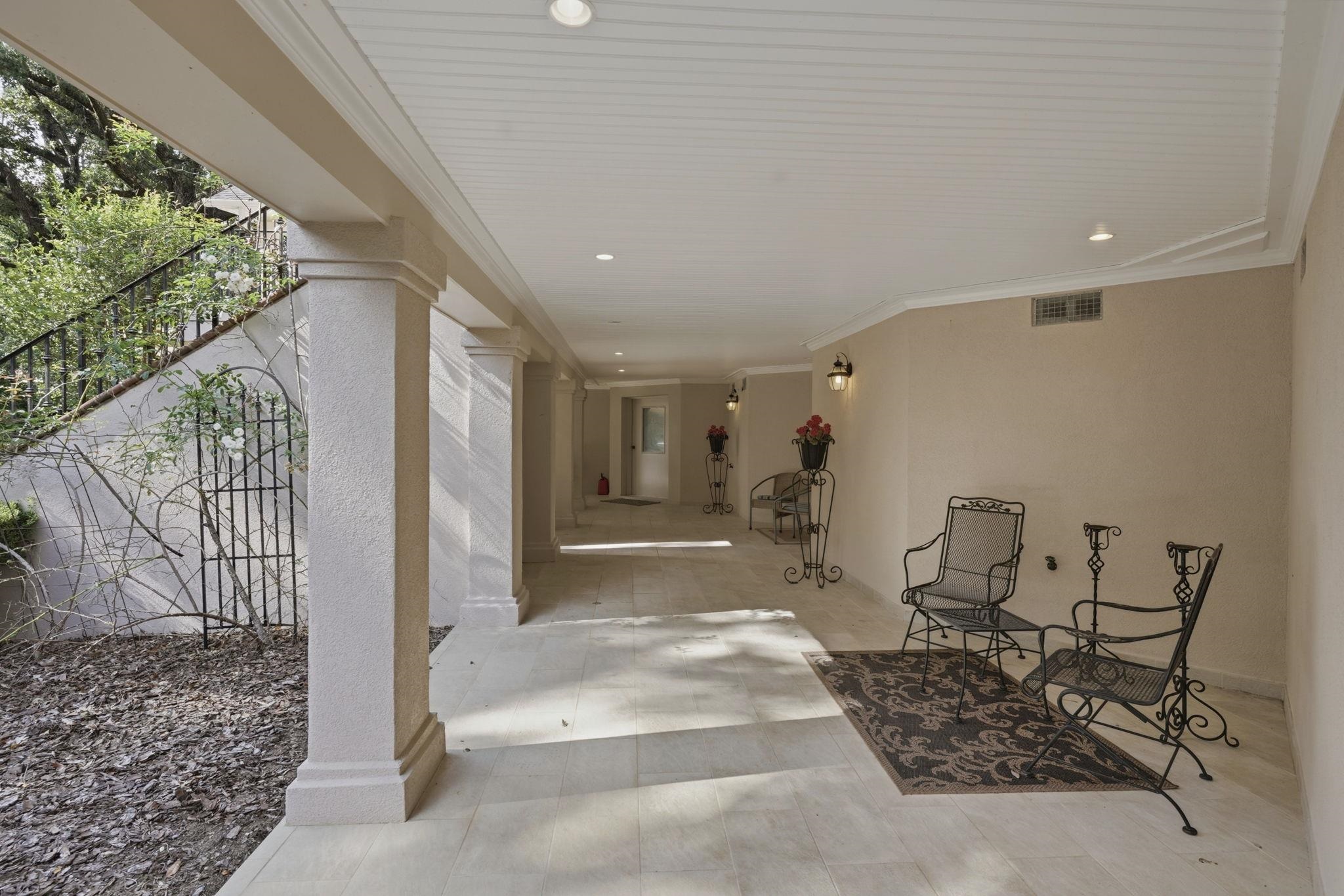 307 ROSEHILL Drive