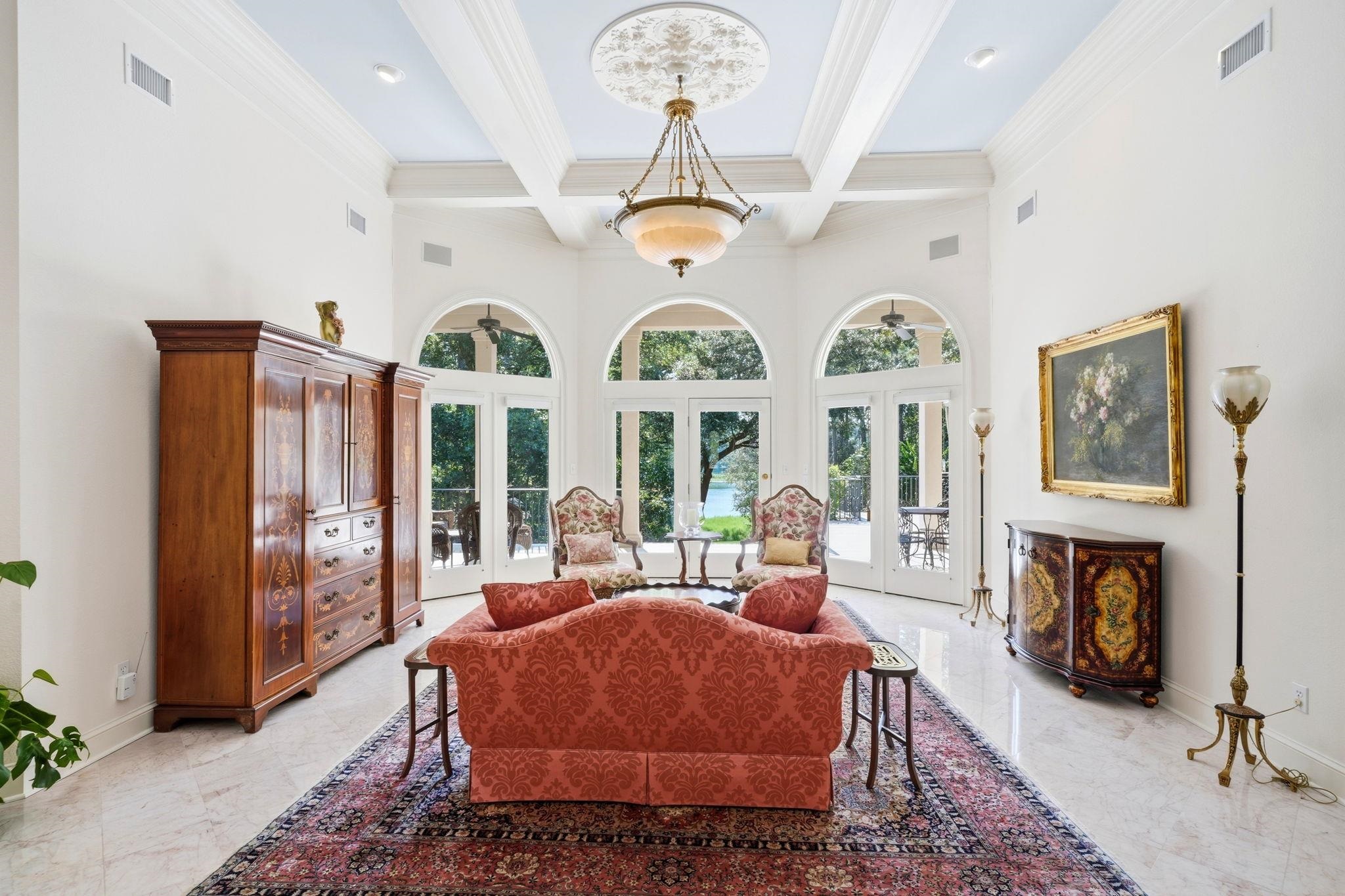 307 ROSEHILL Drive