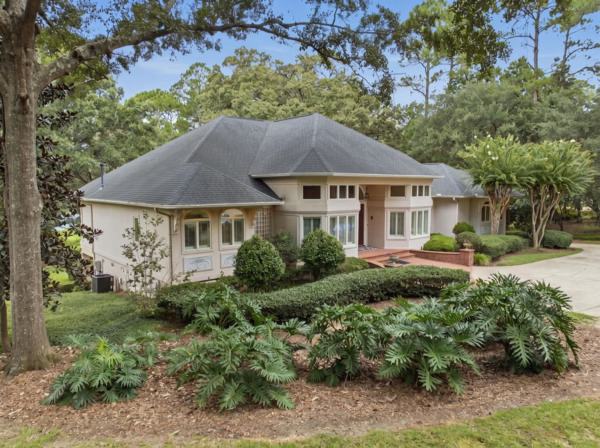 307 ROSEHILL Drive