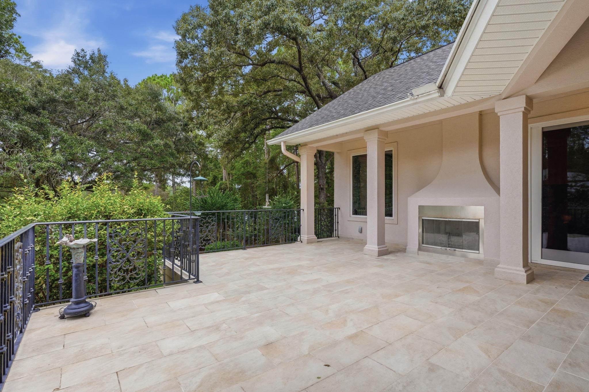307 ROSEHILL Drive