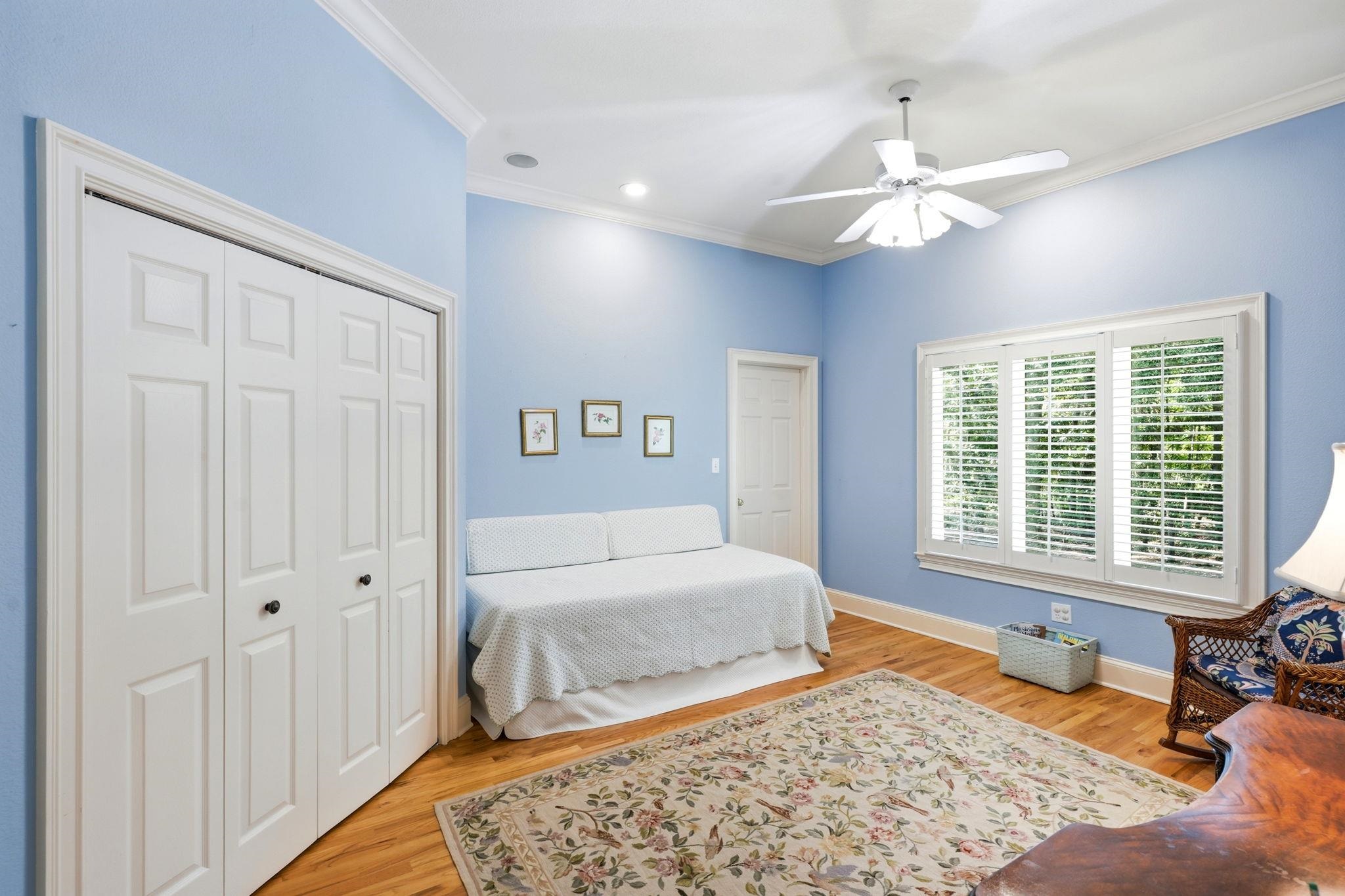 307 ROSEHILL Drive