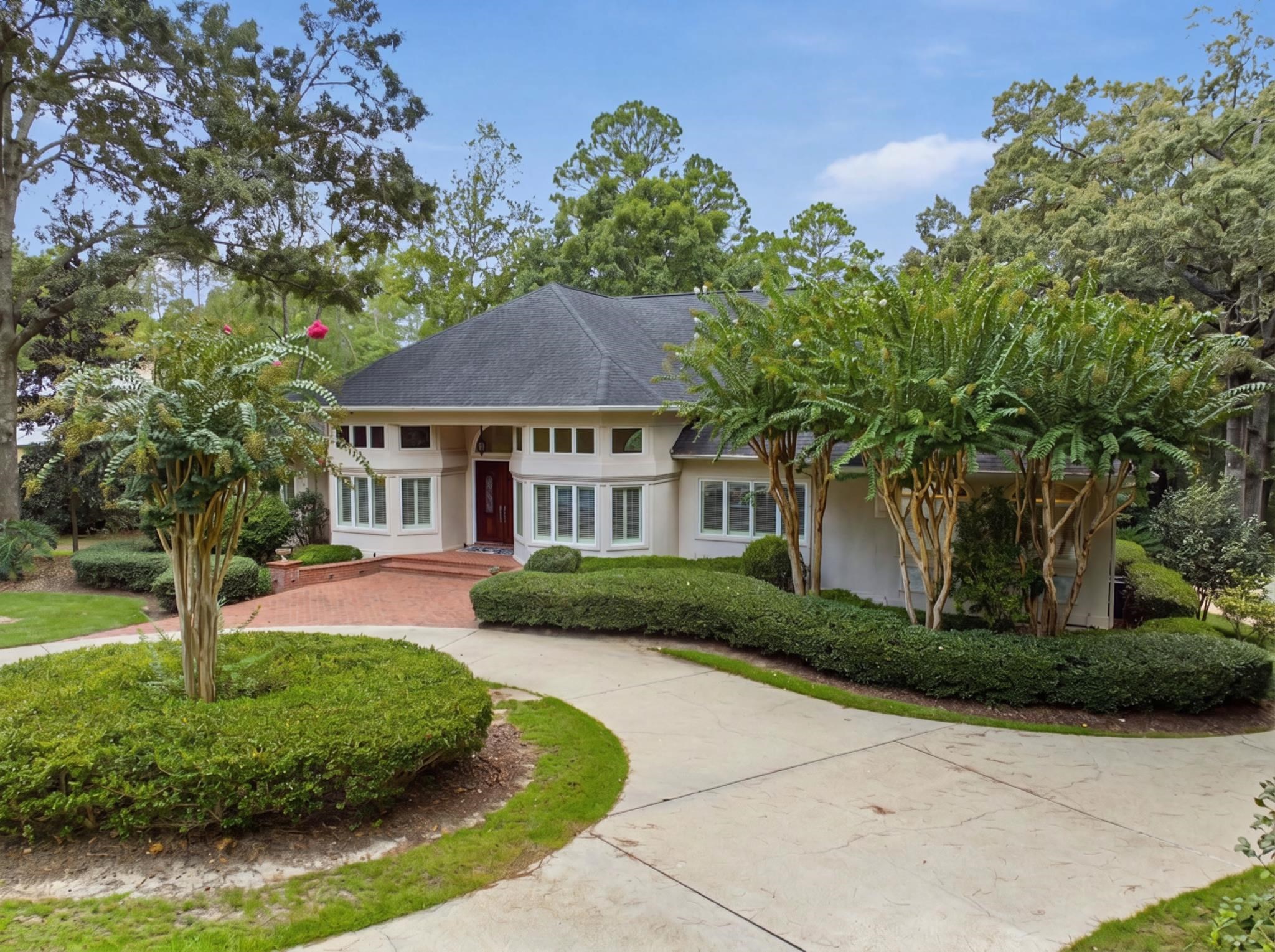 307 ROSEHILL Drive