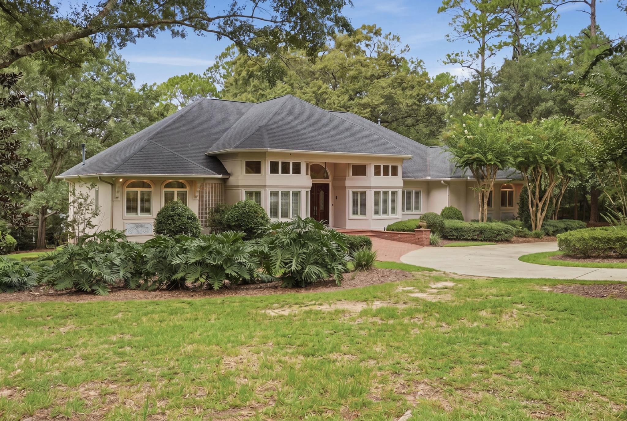 307 ROSEHILL Drive