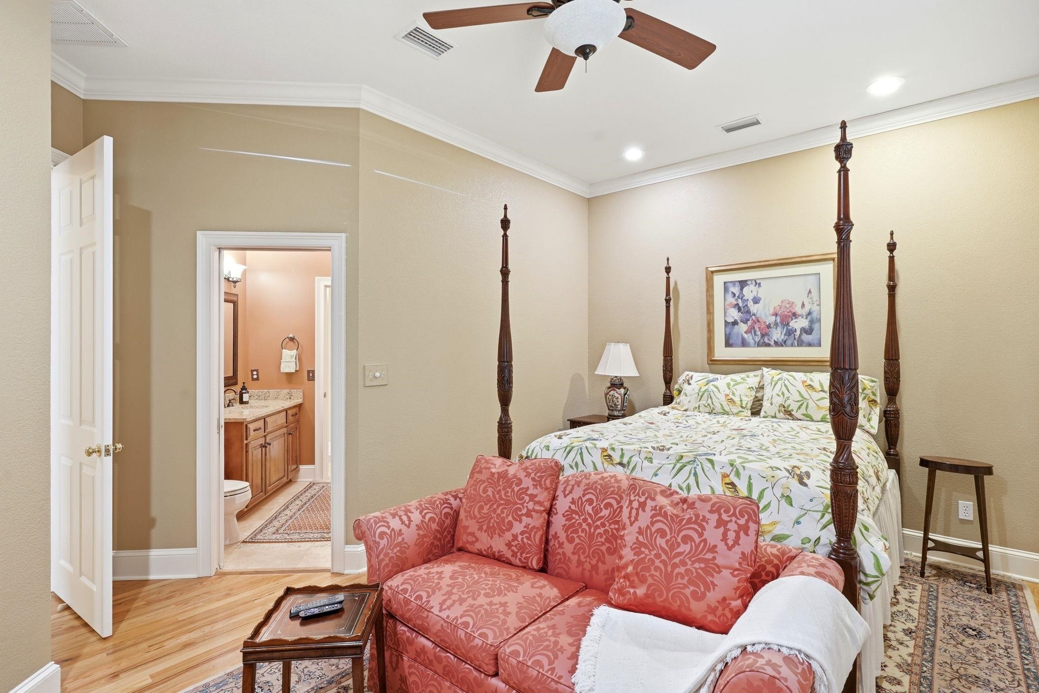 307 ROSEHILL Drive