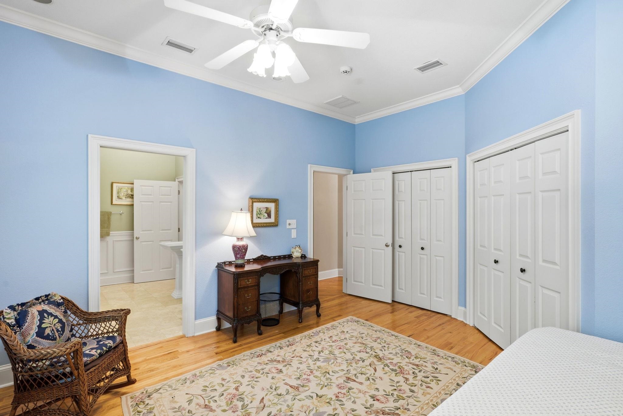 307 ROSEHILL Drive