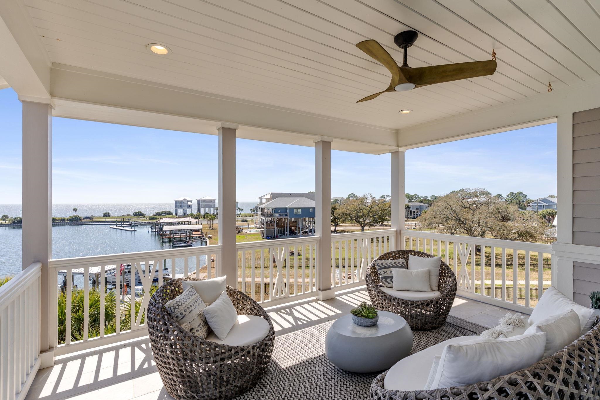 23 WALKER CREEK Drive