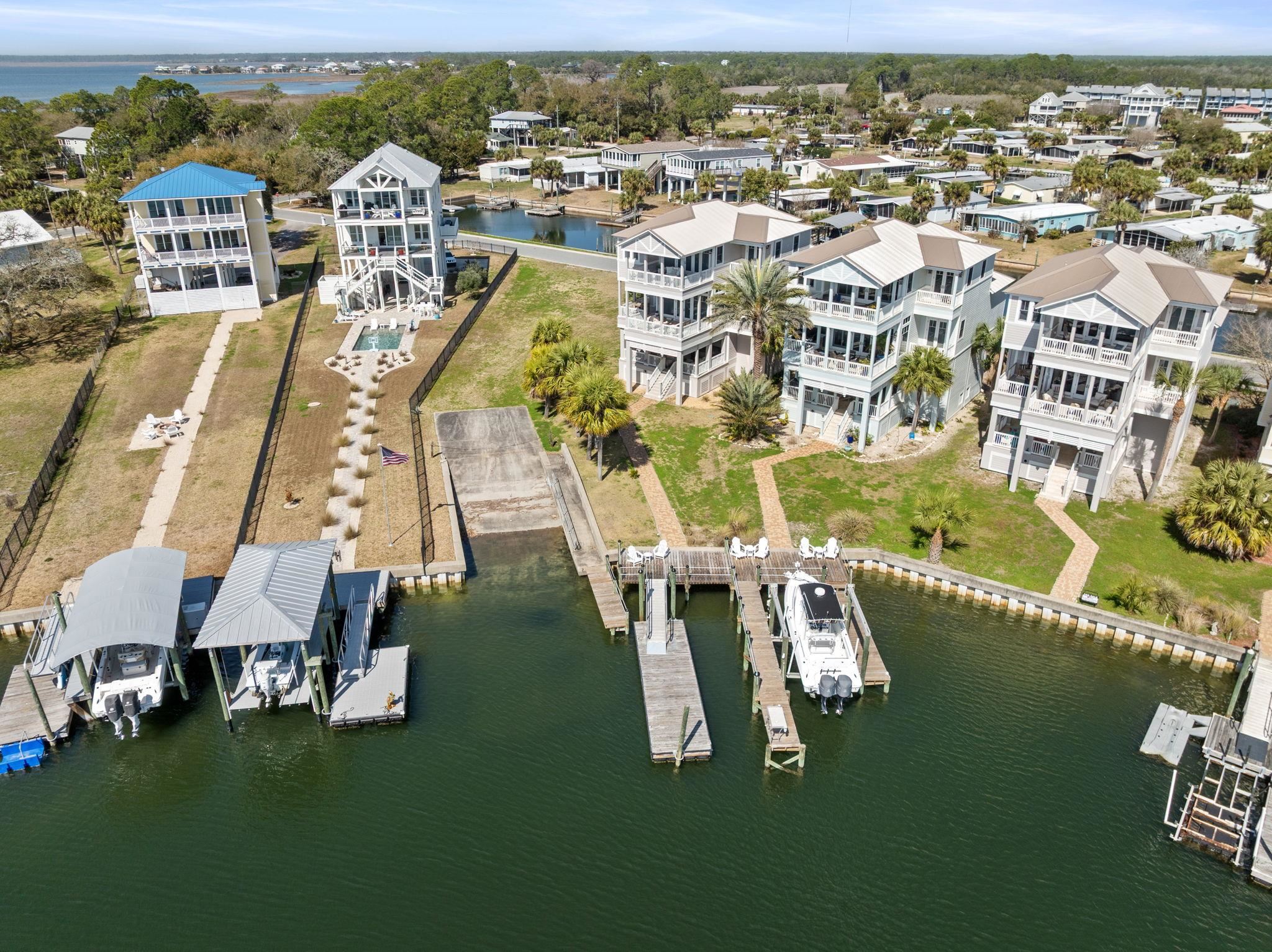 23 WALKER CREEK Drive