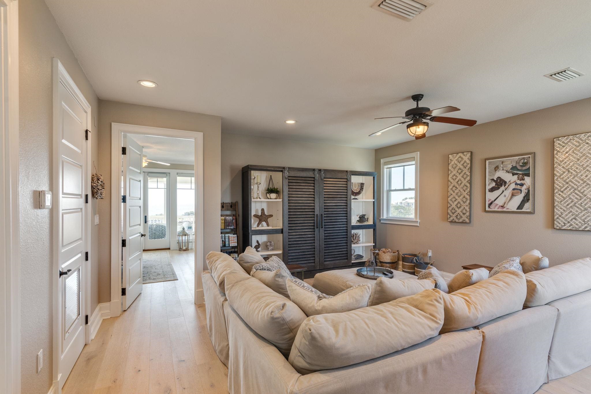 23 WALKER CREEK Drive