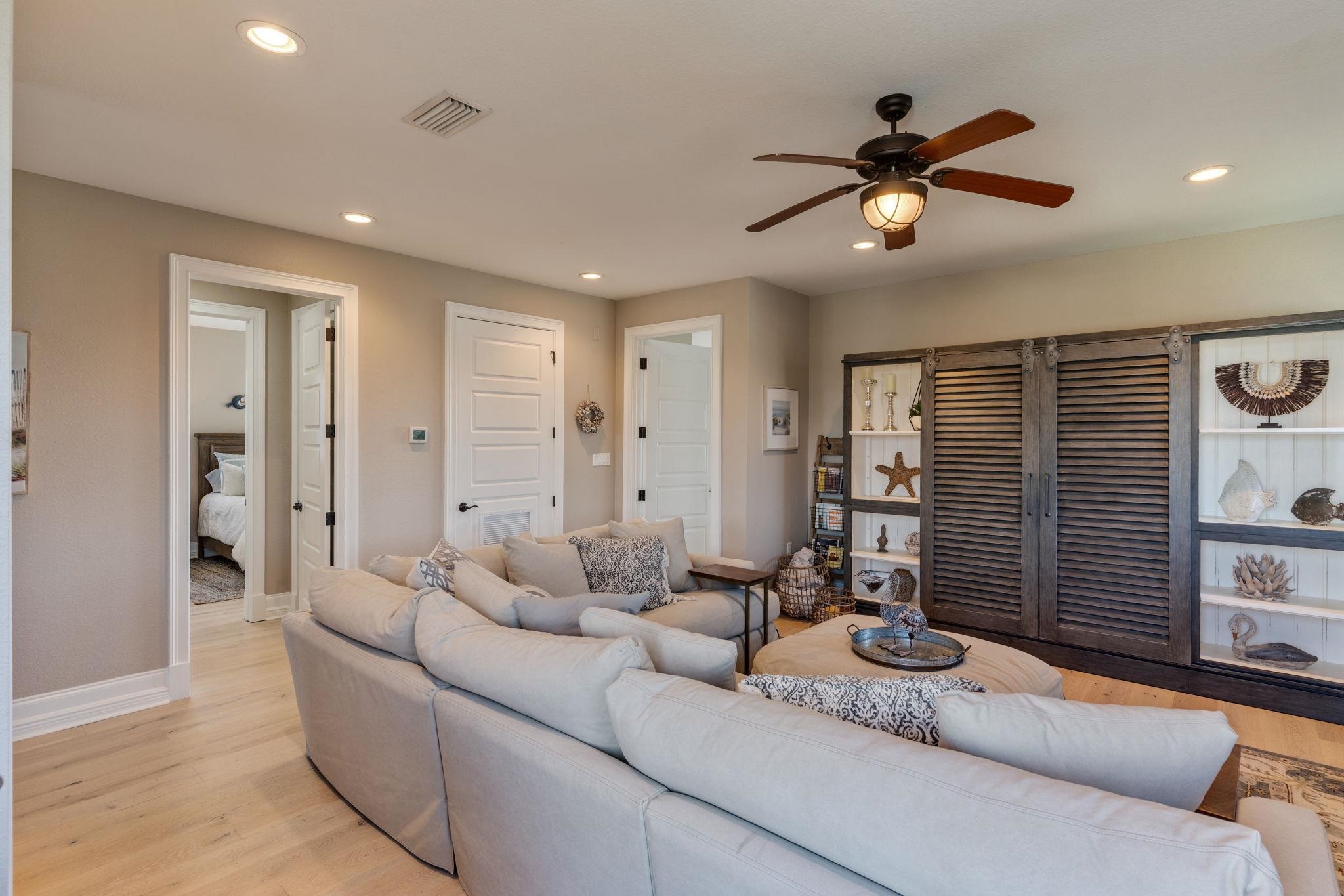 23 WALKER CREEK Drive