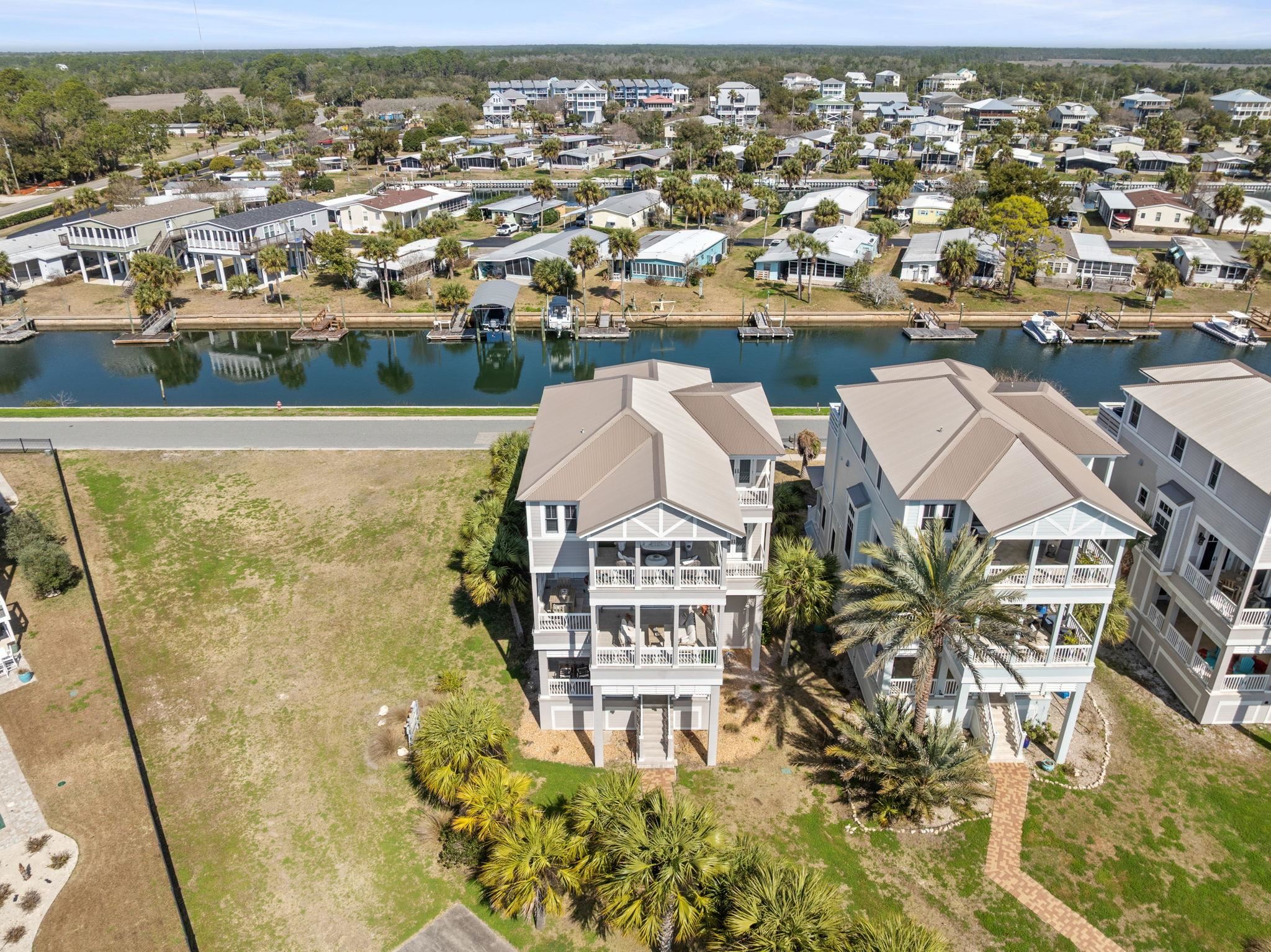 23 WALKER CREEK Drive