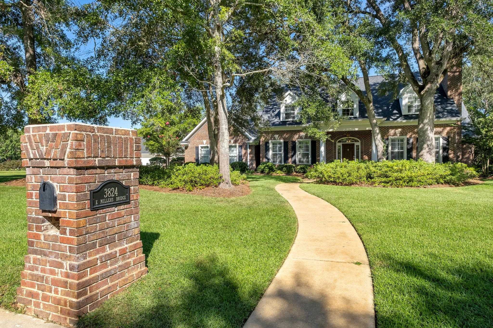 3824 E Millers Bridge Road