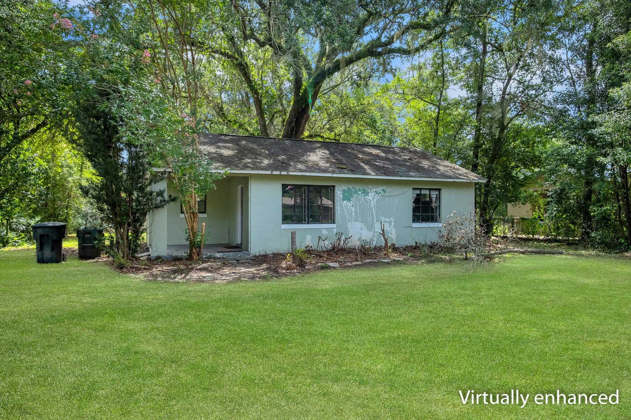 3822 Roswell Drive