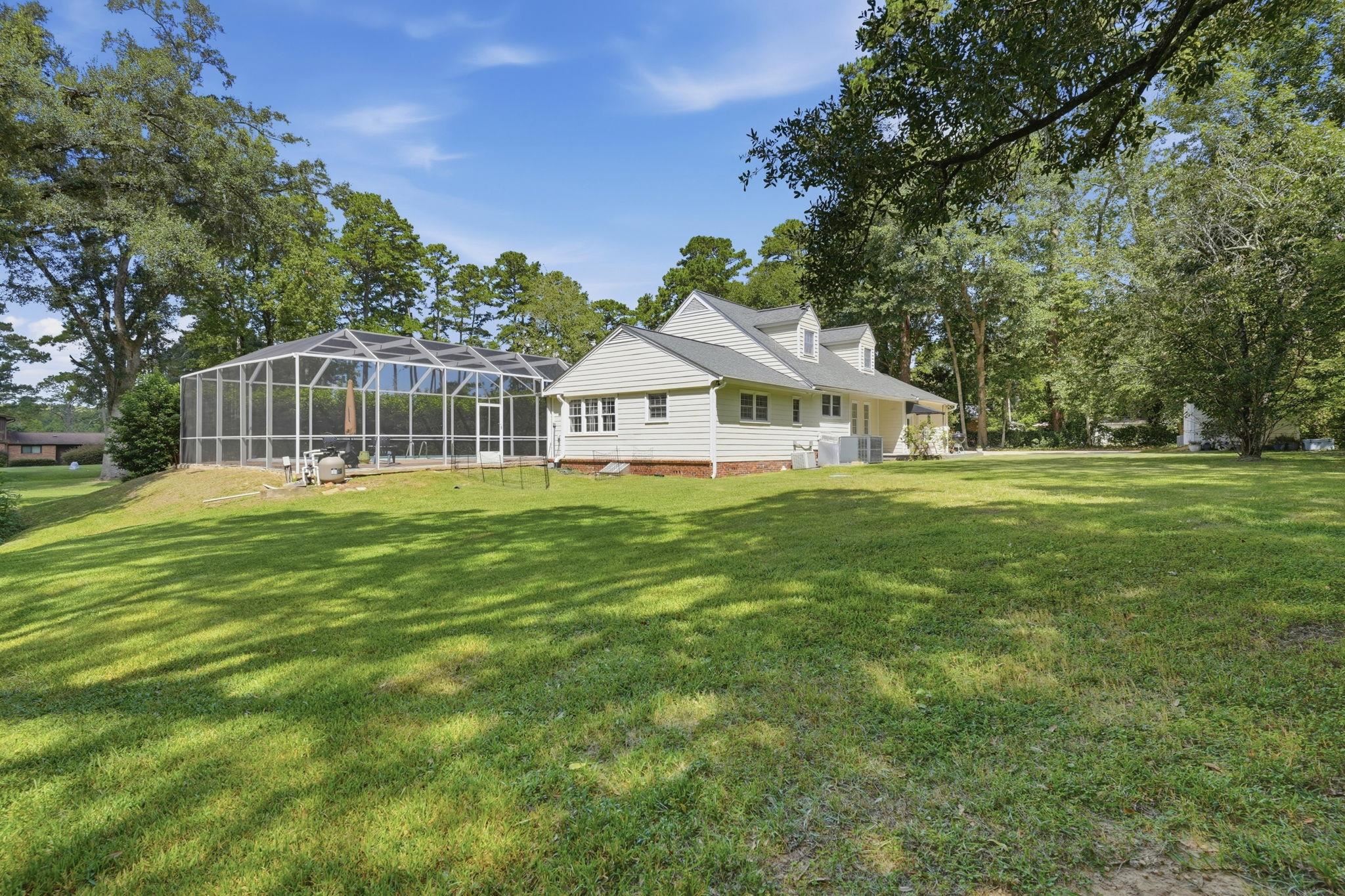 3313 NORTHSHORE Circle