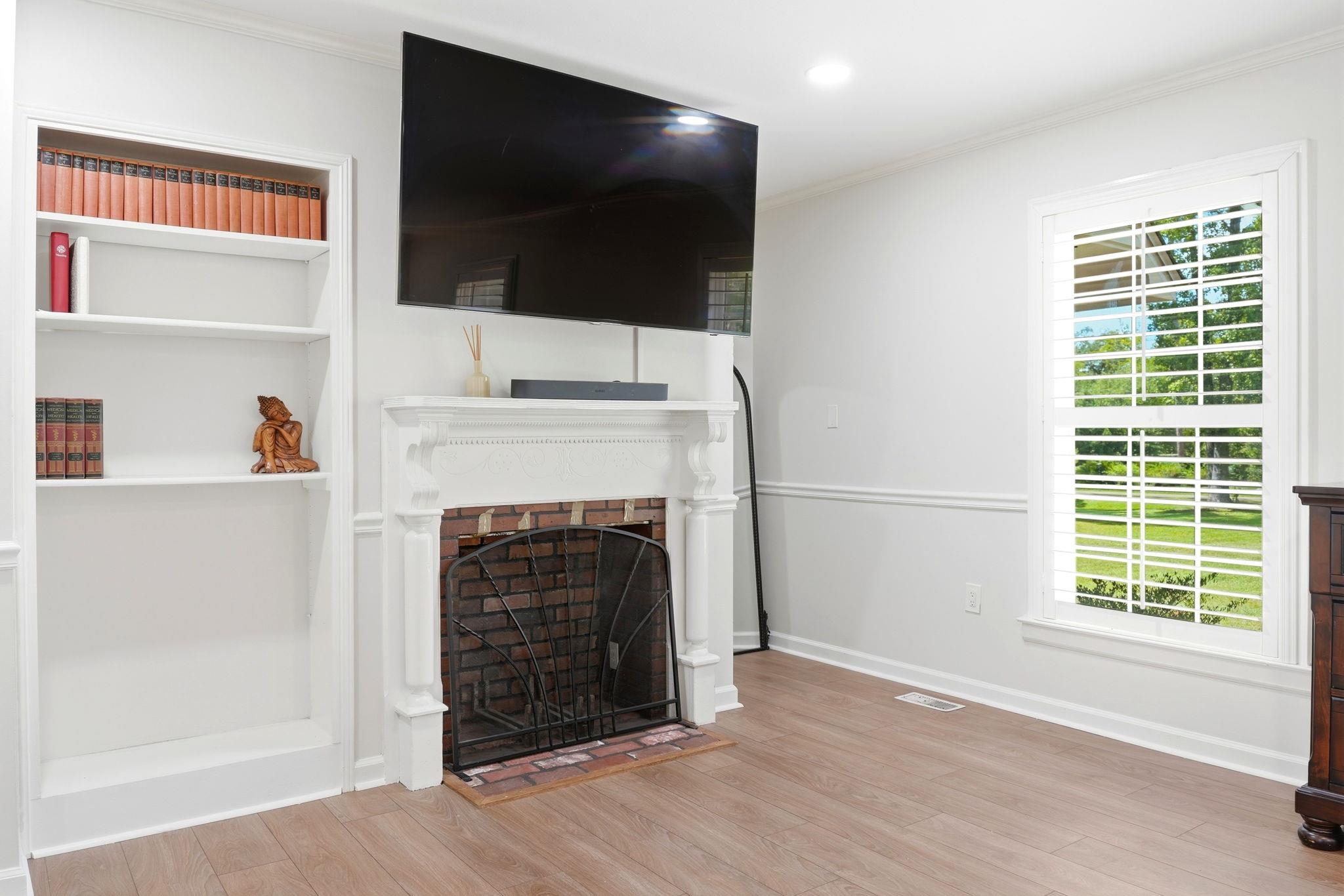 3313 NORTHSHORE Circle