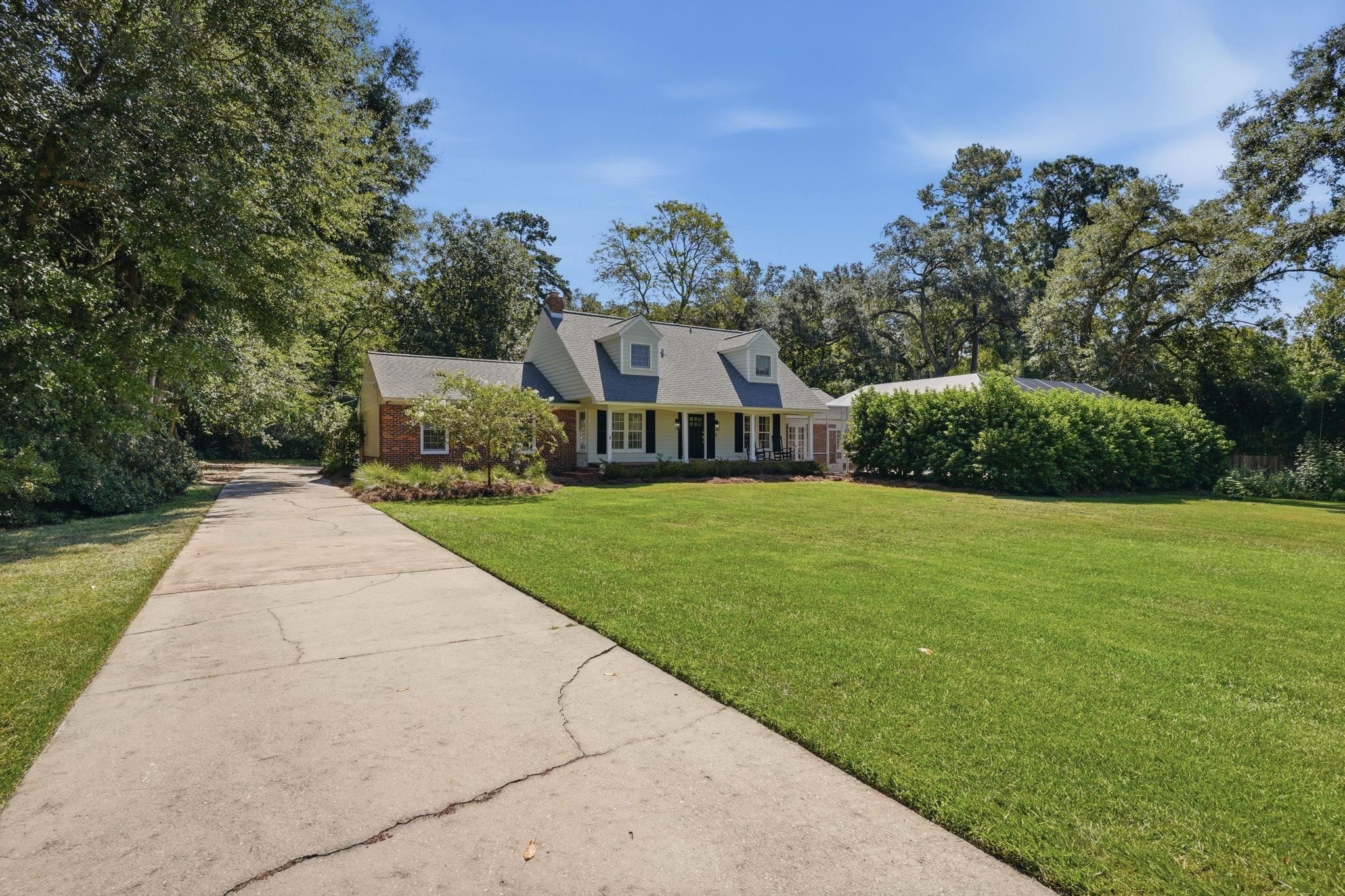 3313 NORTHSHORE Circle