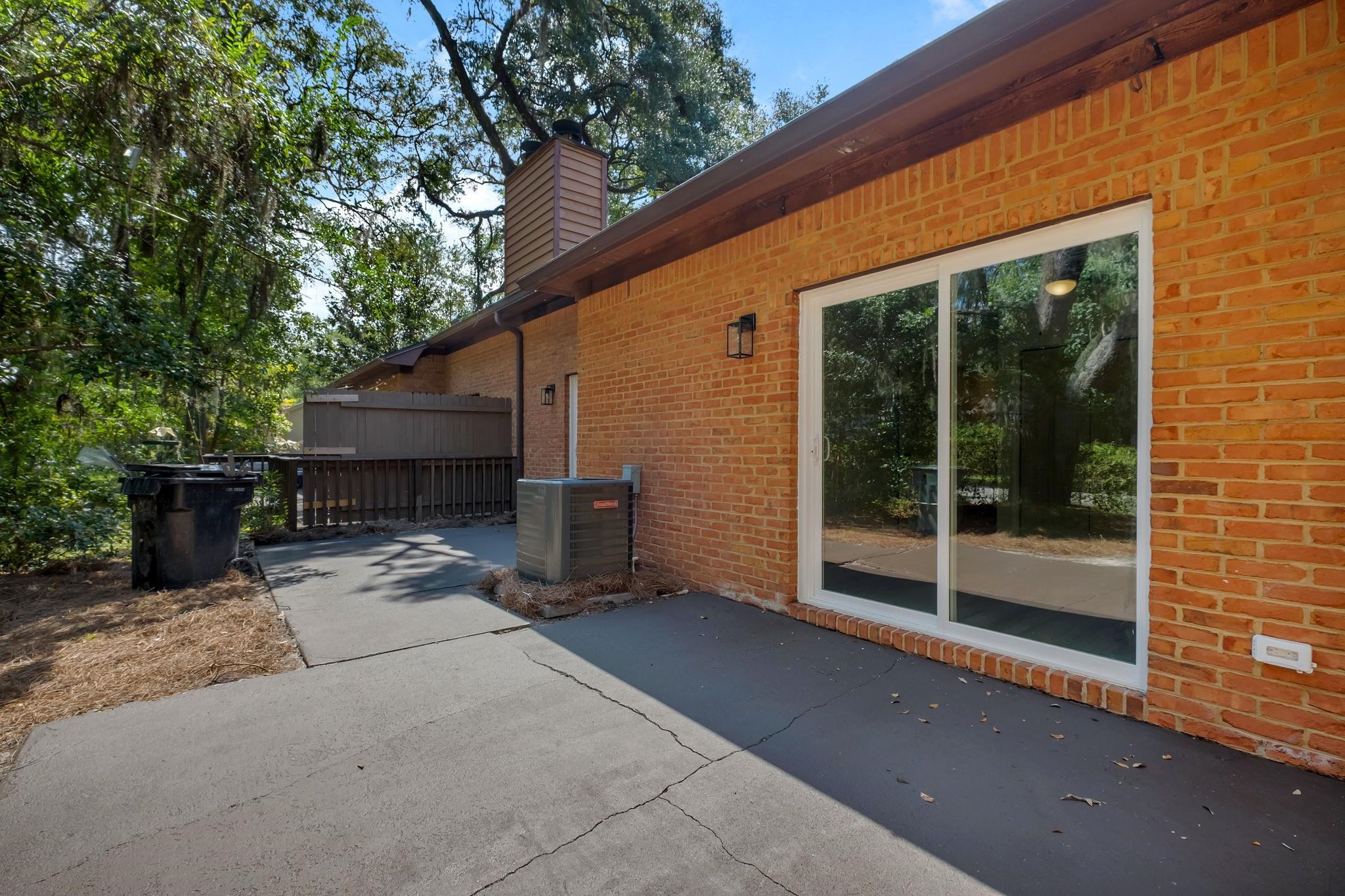 4439 Stratfordshire Court
