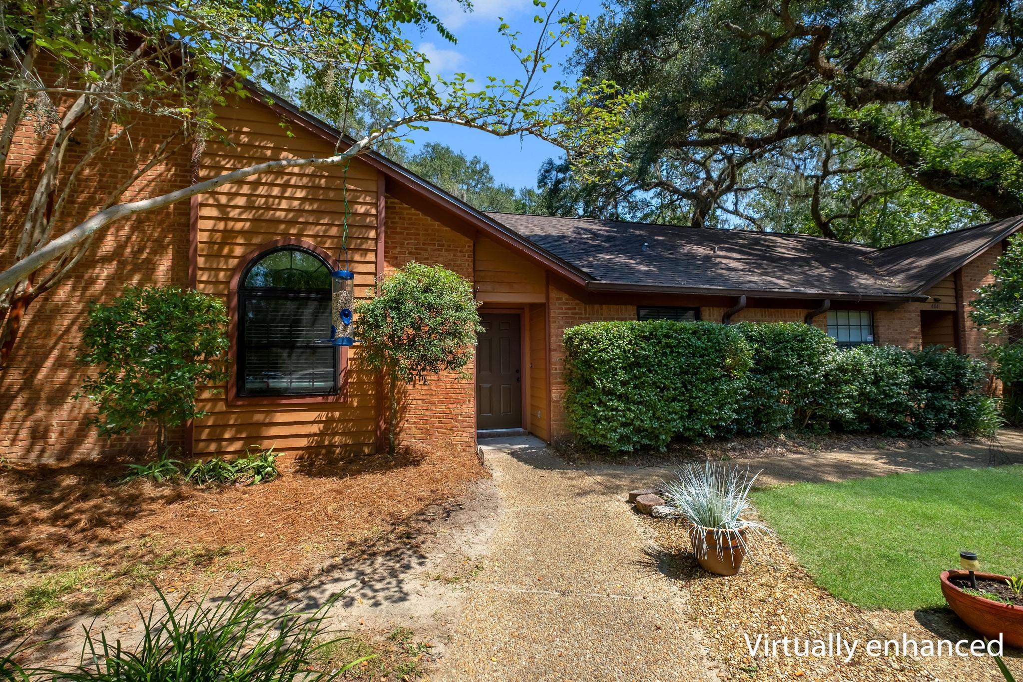 4439 Stratfordshire Court