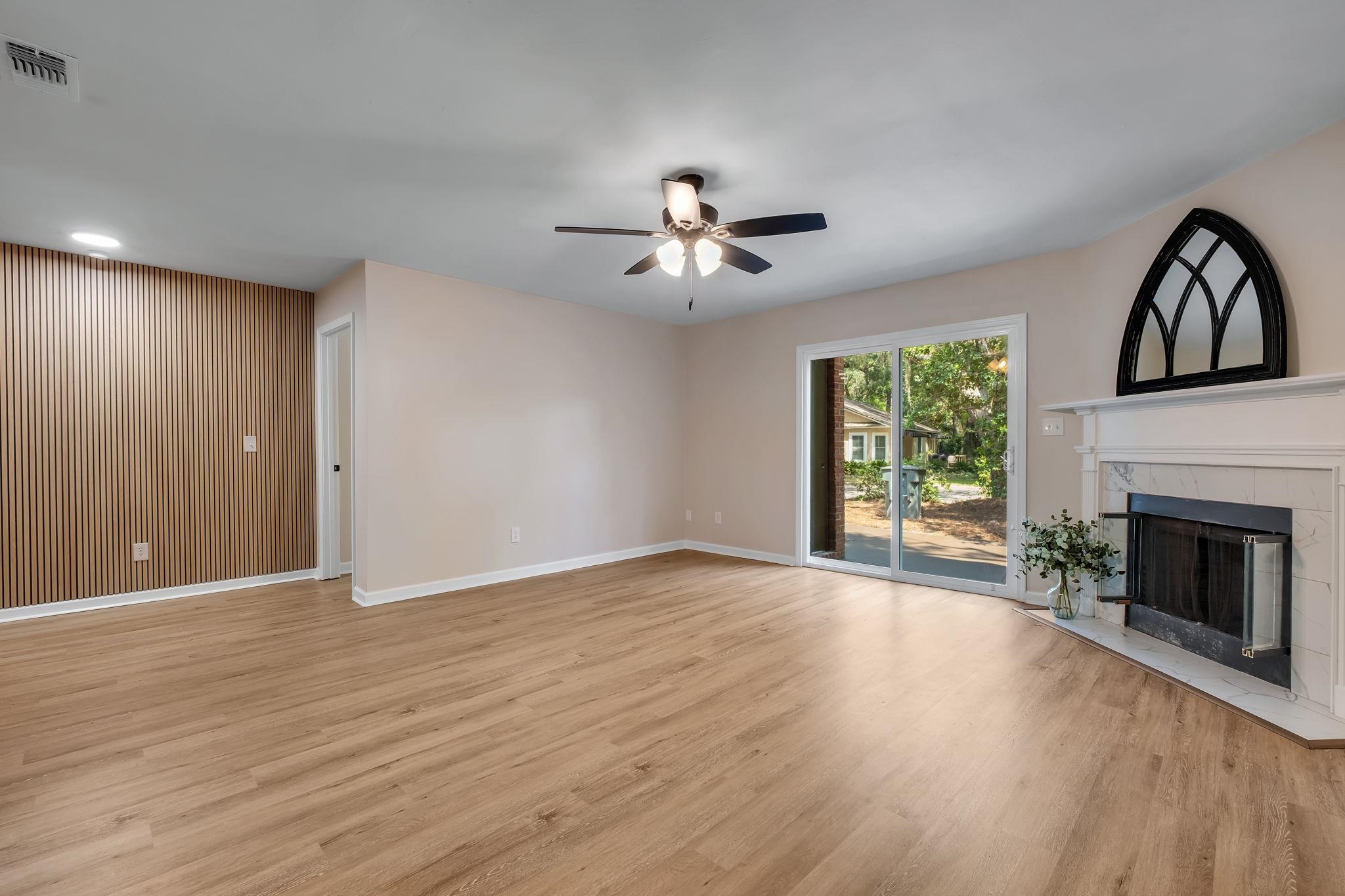4439 Stratfordshire Court