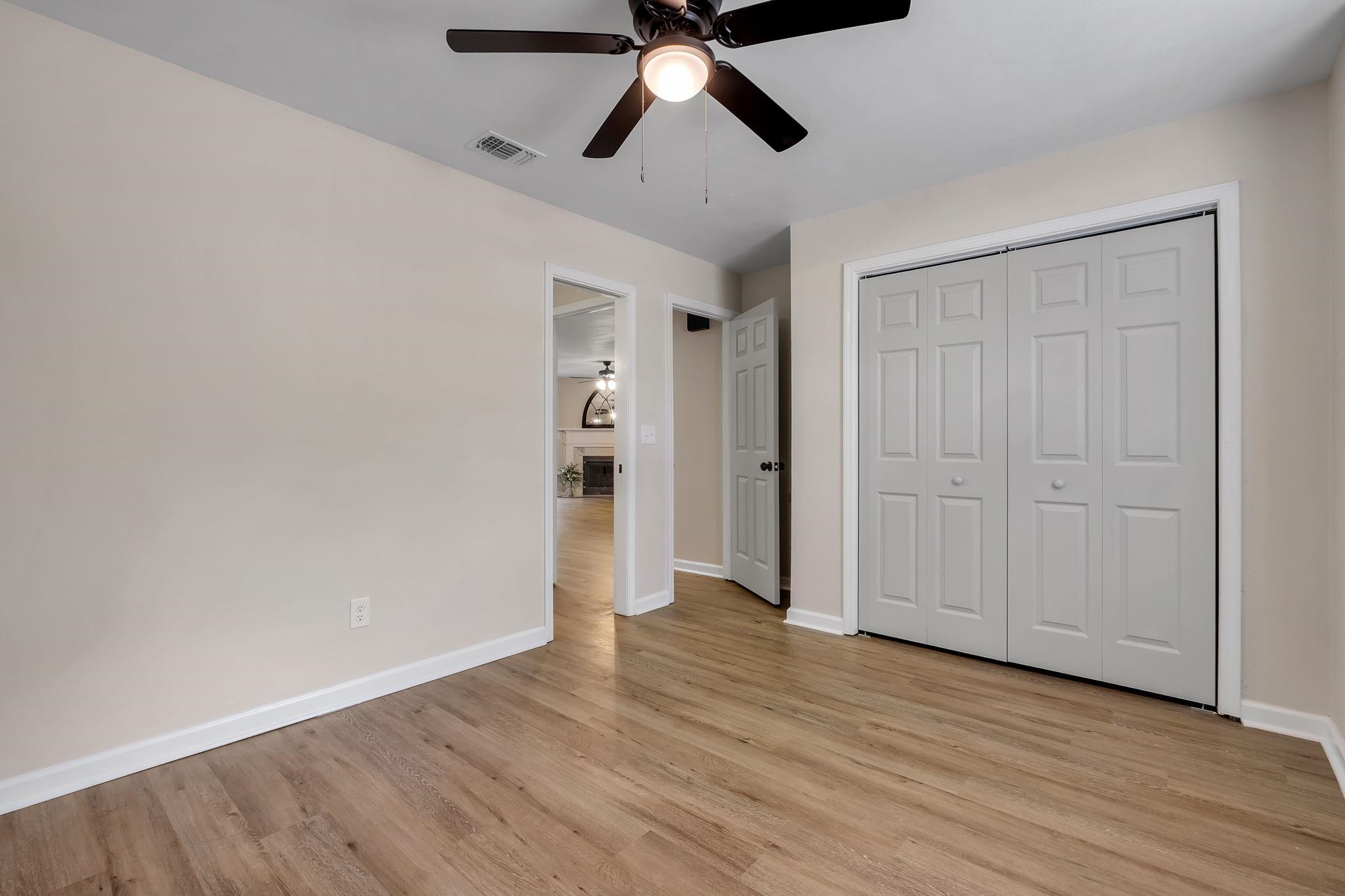 4439 Stratfordshire Court