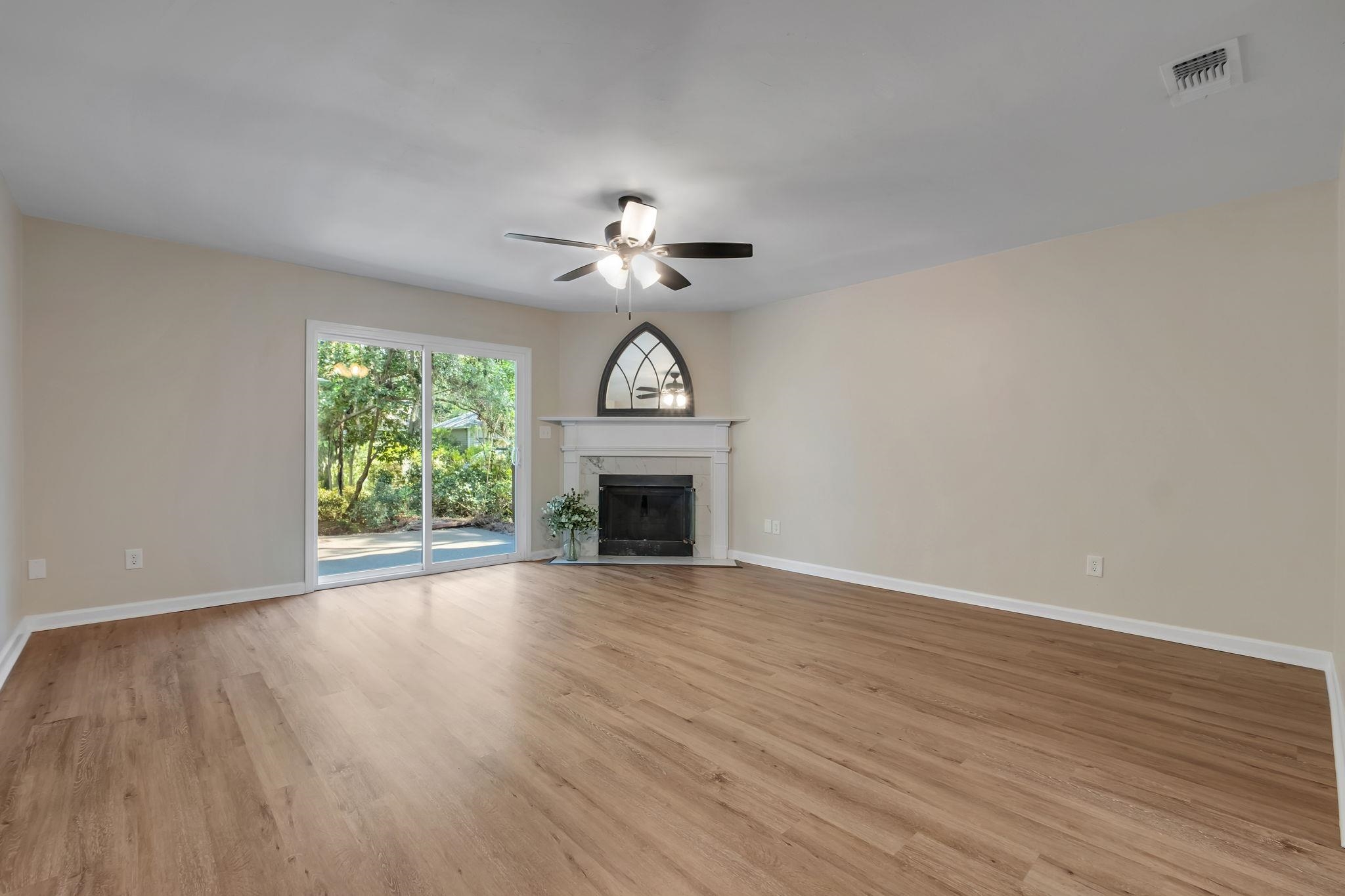 4439 Stratfordshire Court