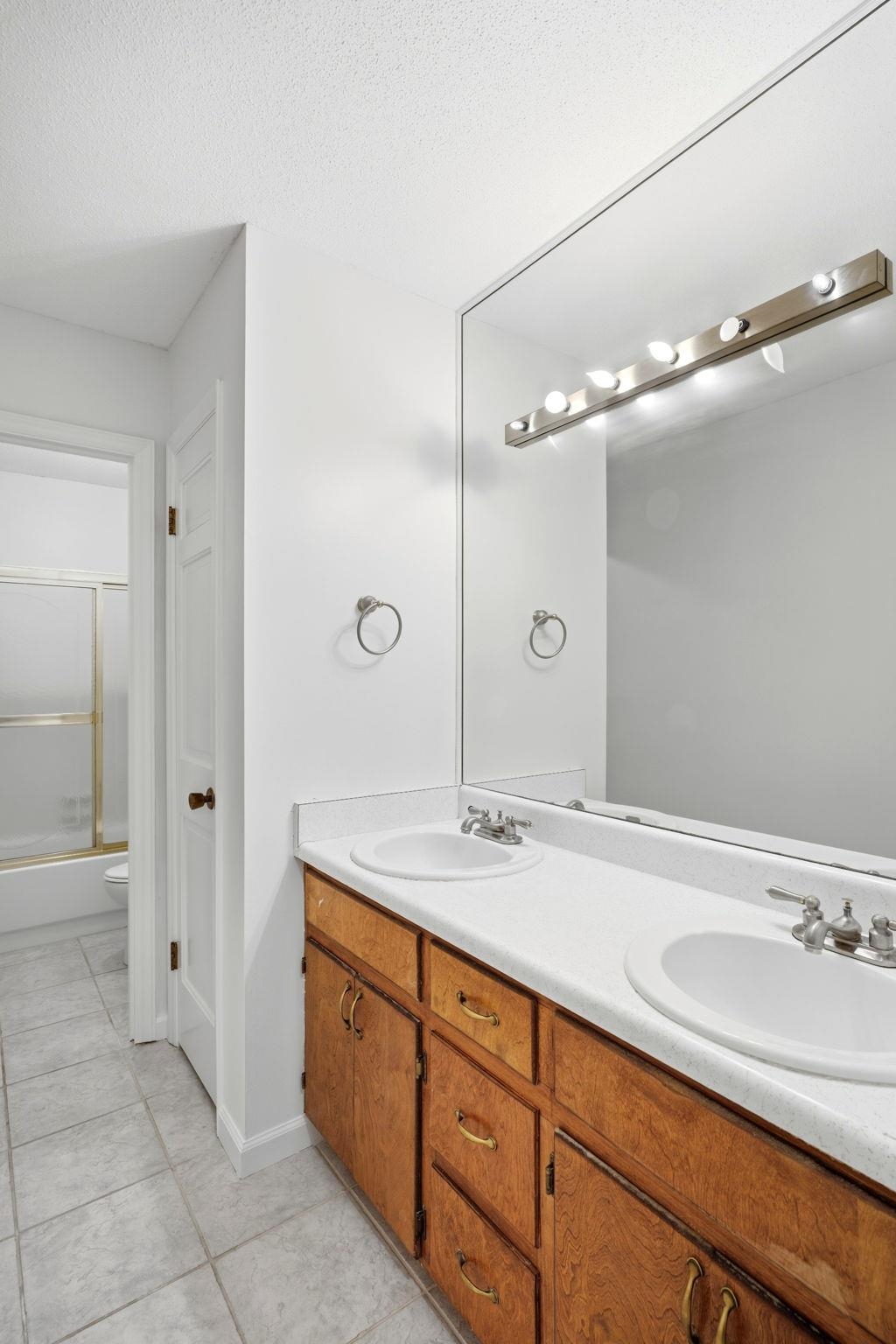 2514 BETTON WOODS Drive