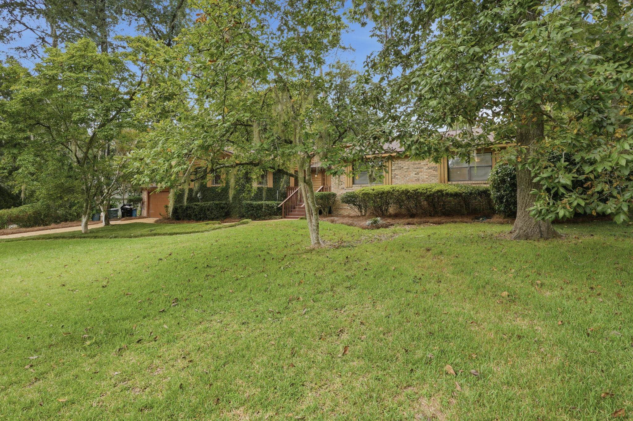 2514 BETTON WOODS Drive