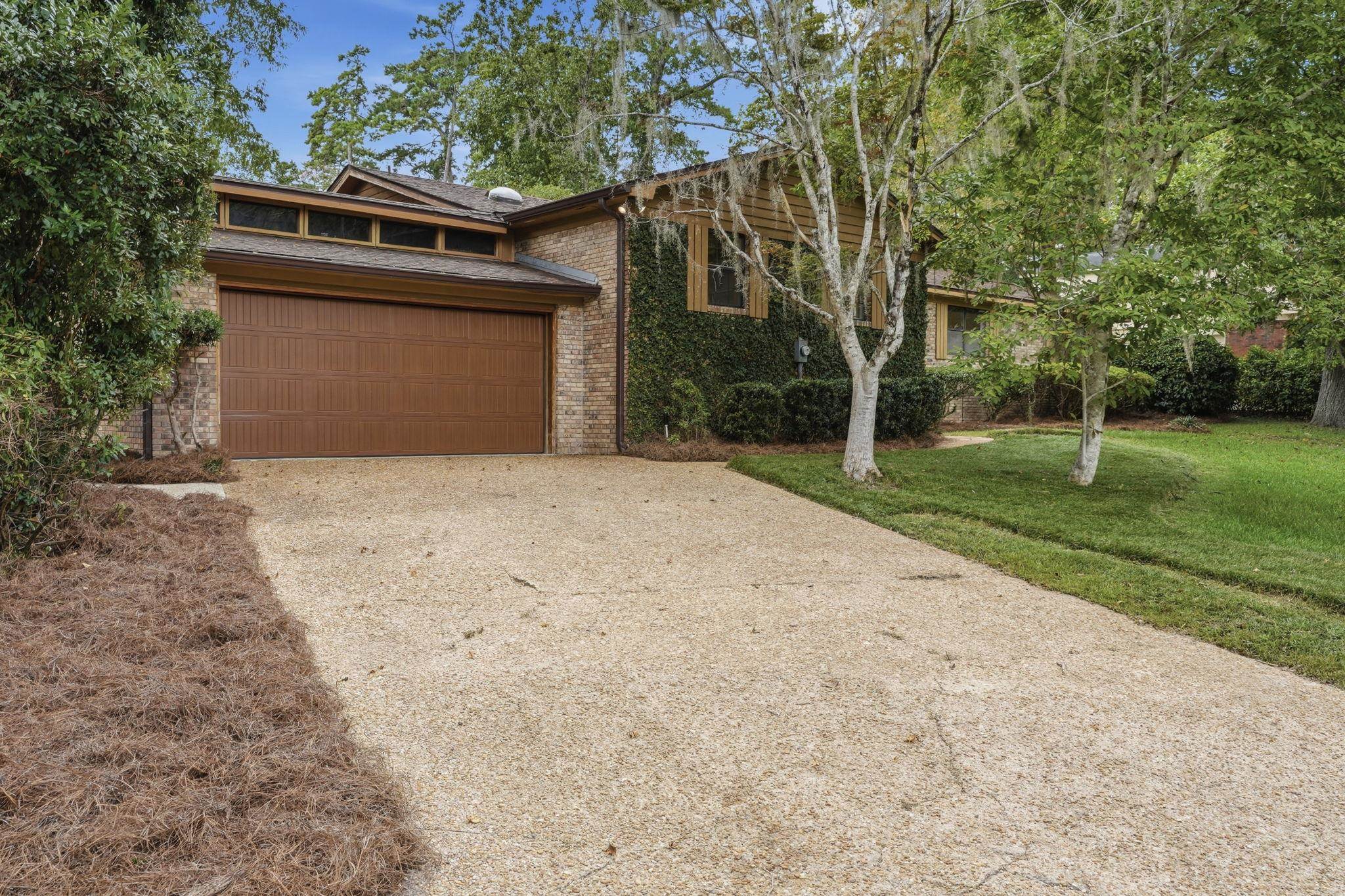 2514 BETTON WOODS Drive