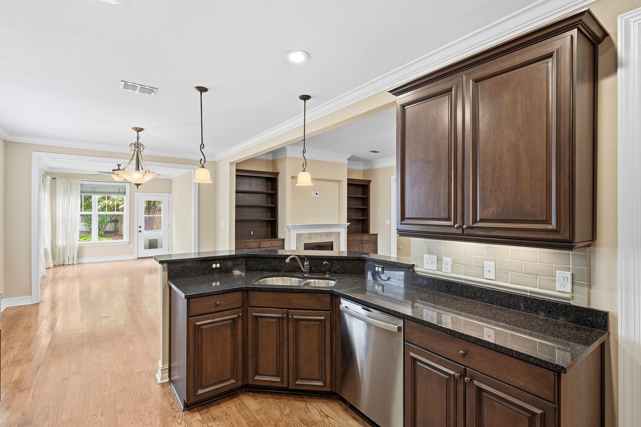 2640 MANASSAS Way