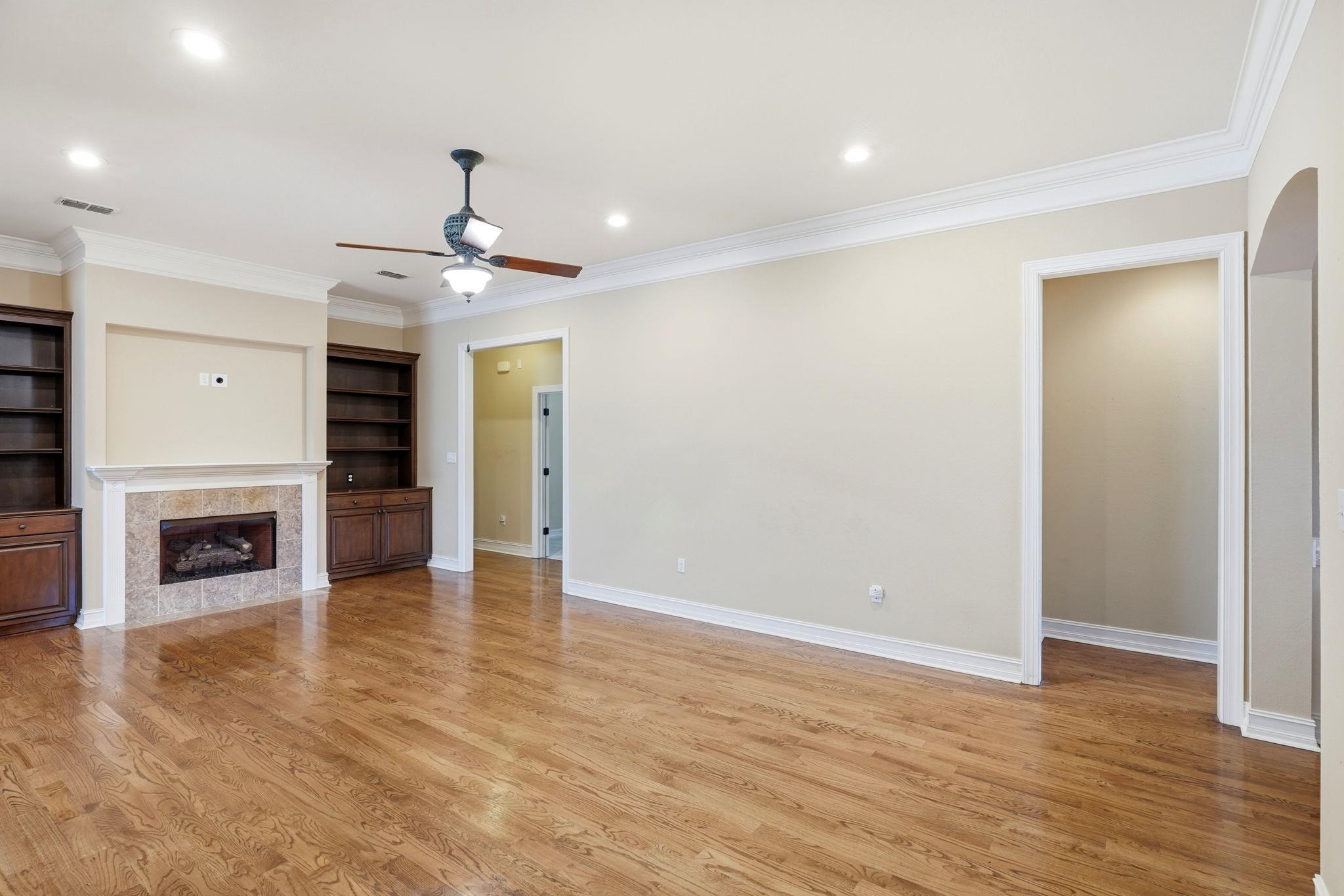 2640 MANASSAS Way