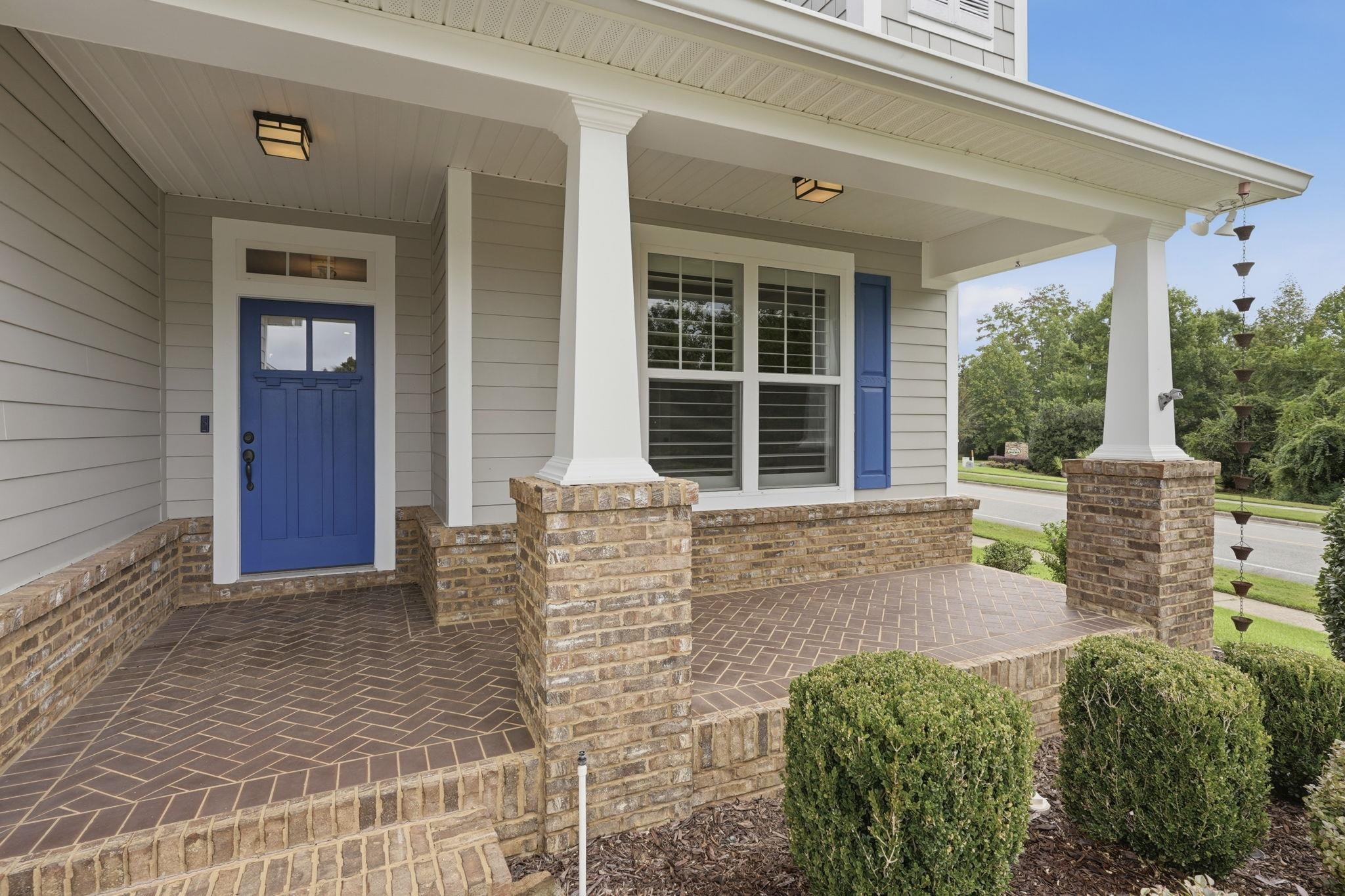 2640 MANASSAS Way