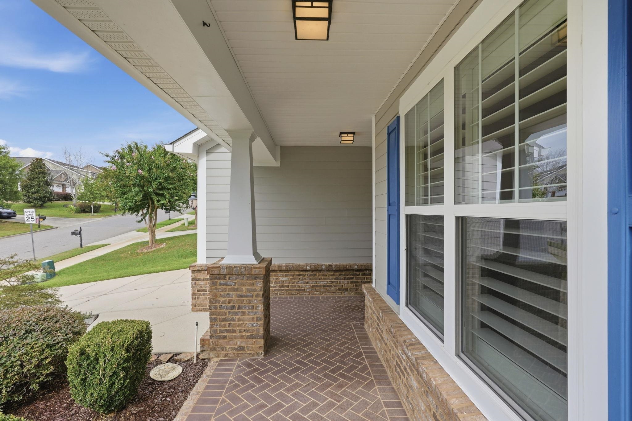 2640 MANASSAS Way
