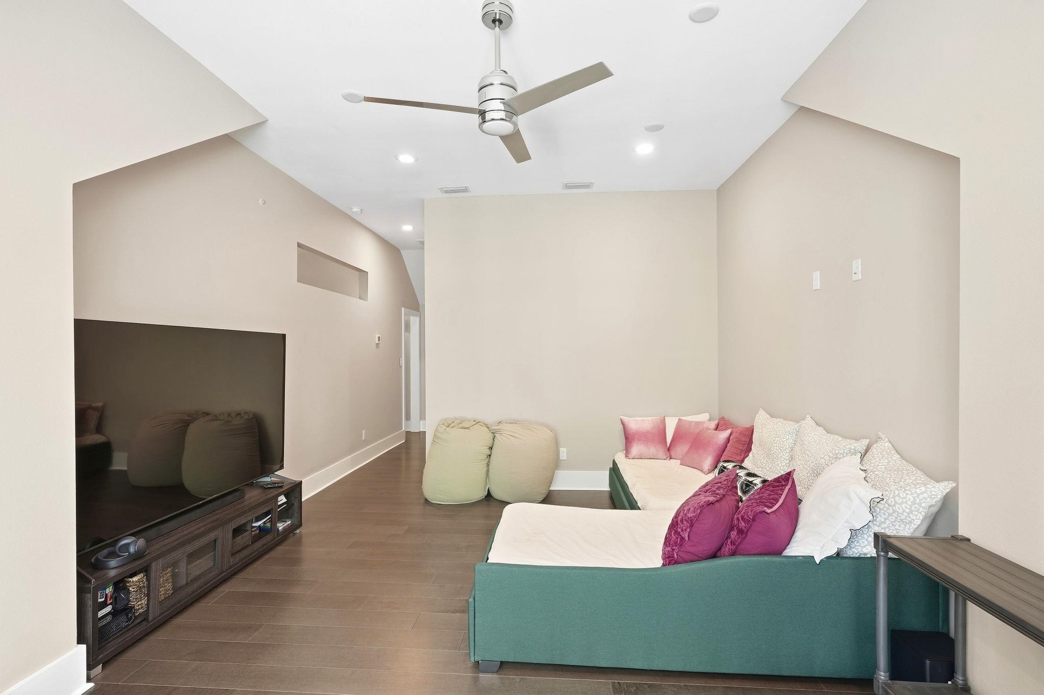 511 River Pond Court