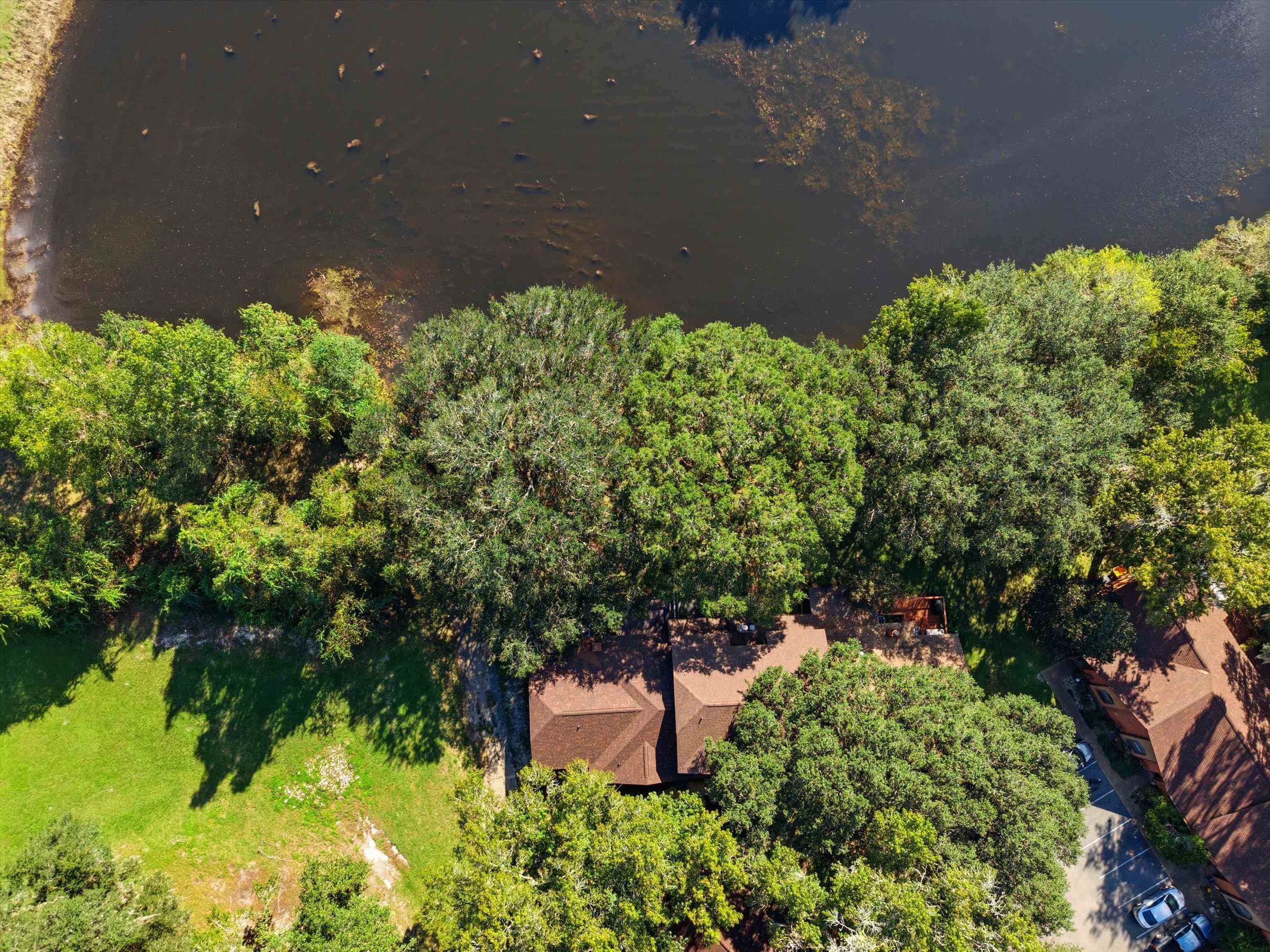 4411 Stratfordshire Court