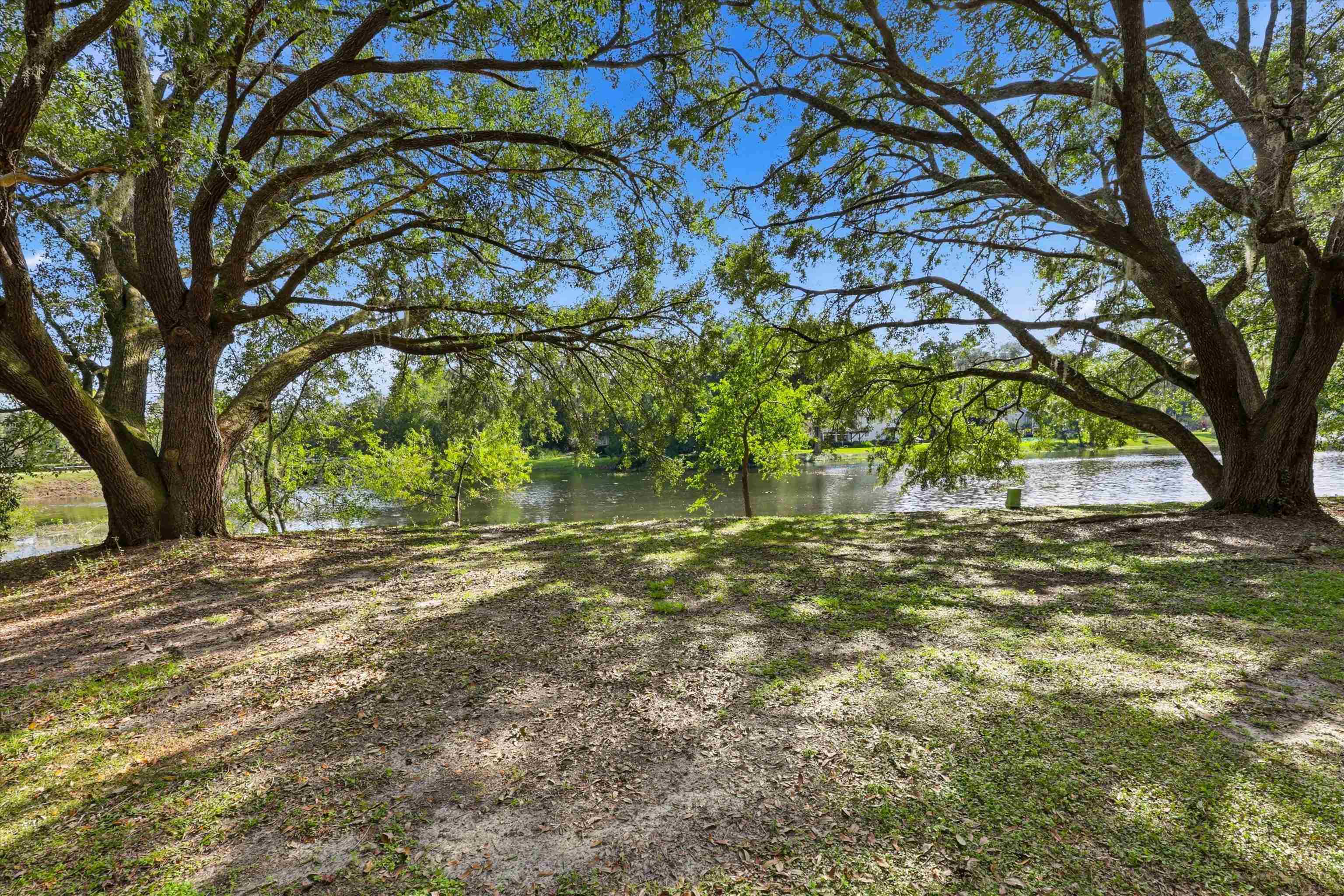 4411 Stratfordshire Court