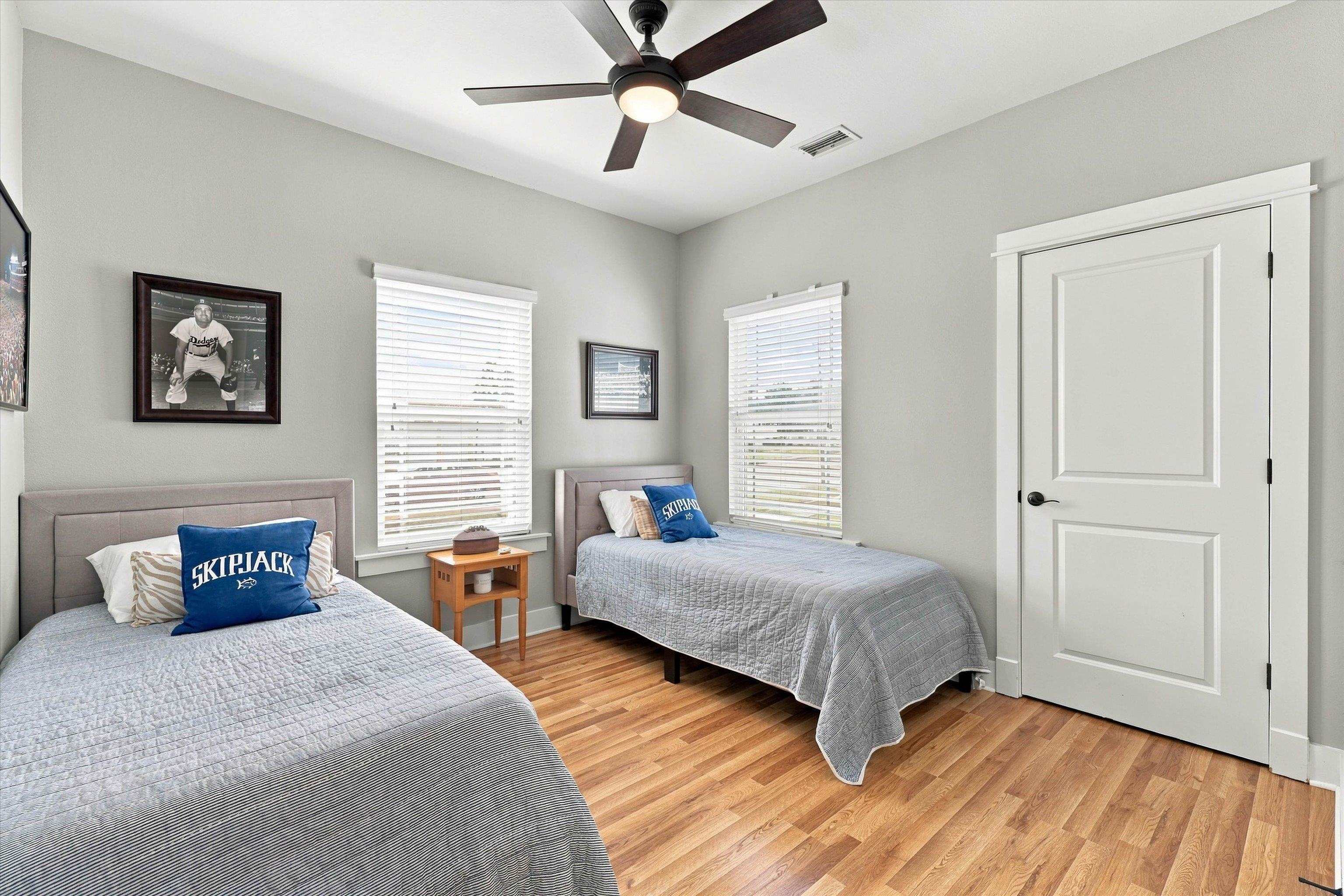 2460 Lantana Lane