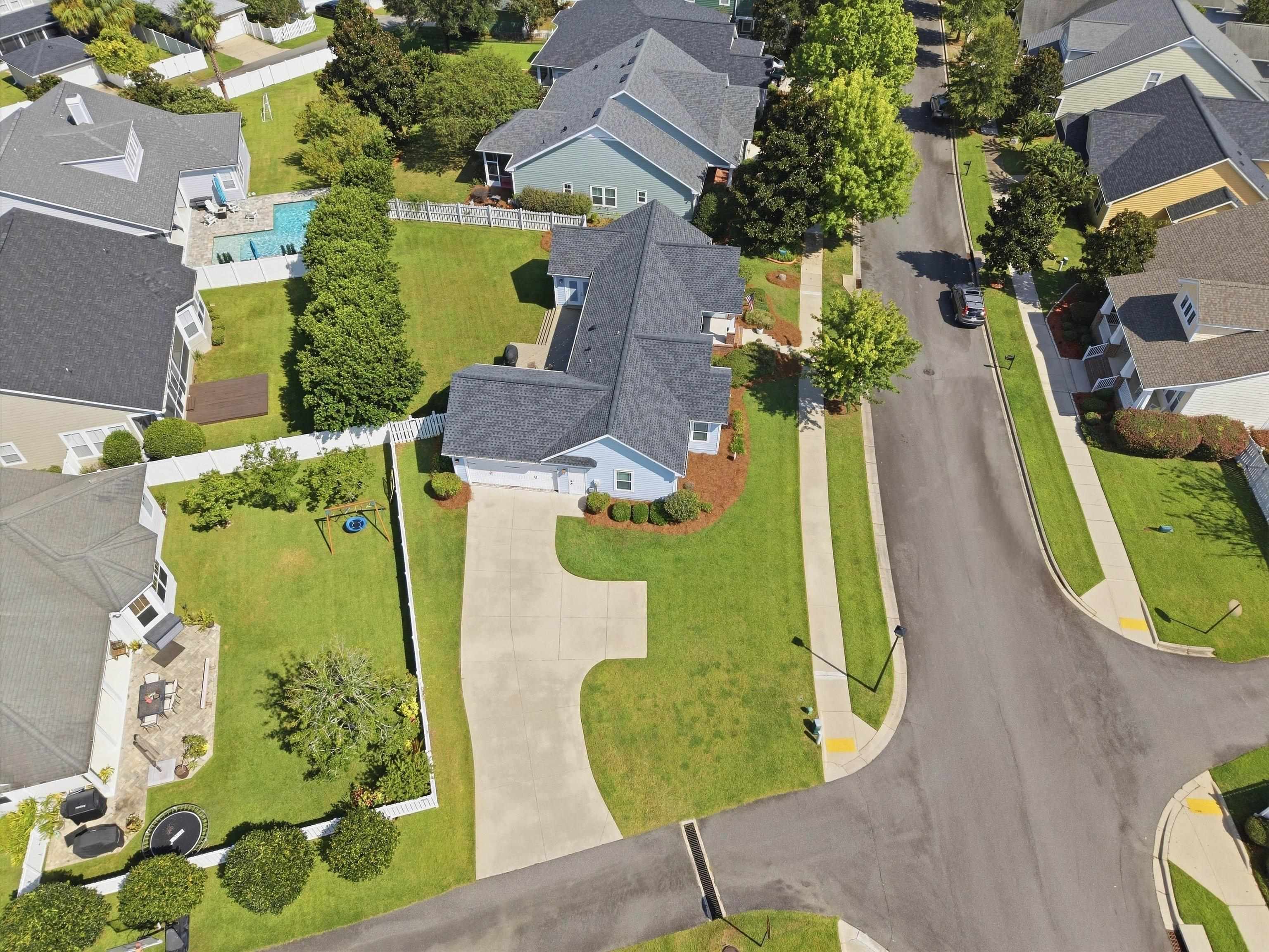 2460 Lantana Lane
