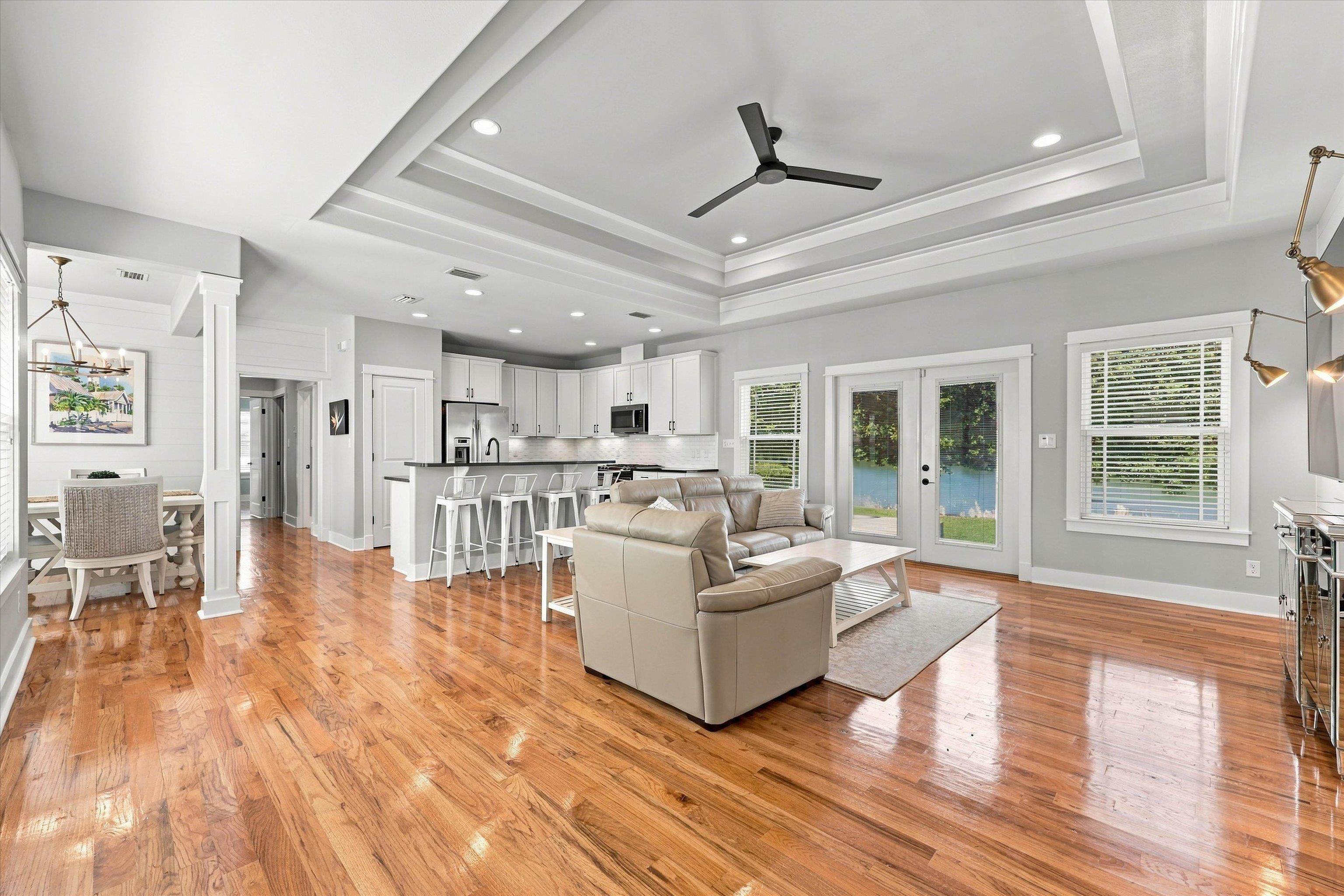 2460 Lantana Lane
