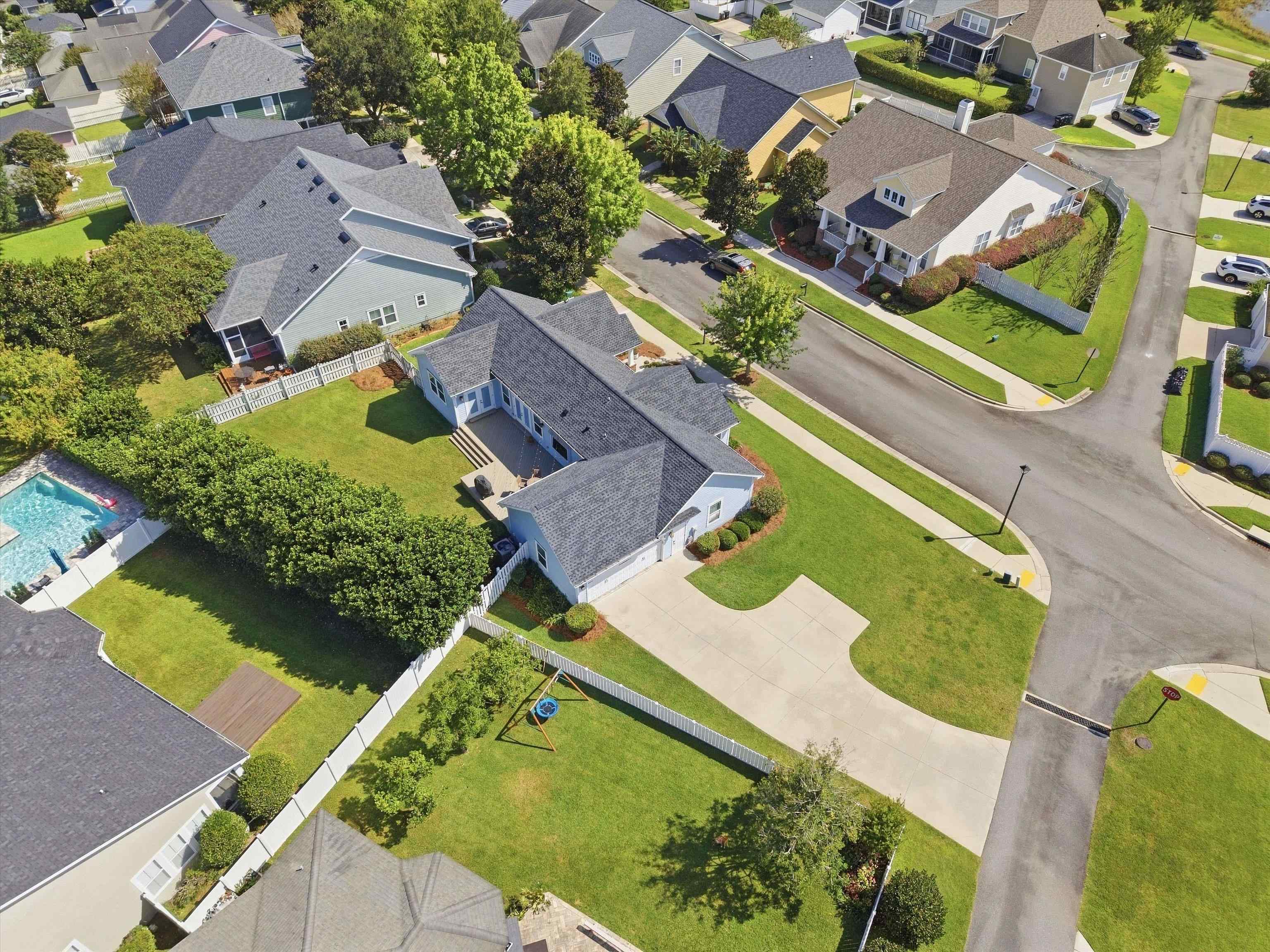 2460 Lantana Lane