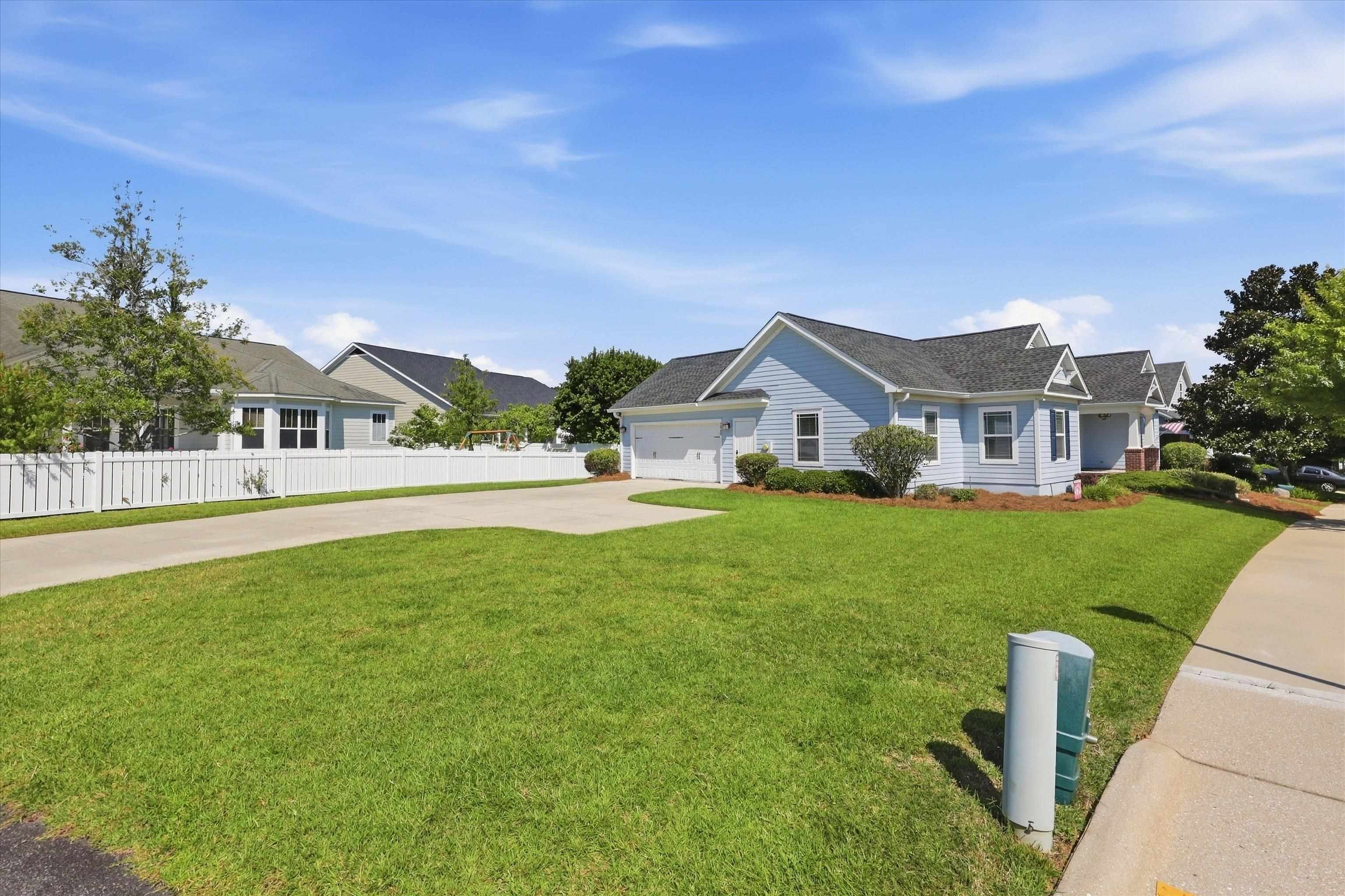 2460 Lantana Lane