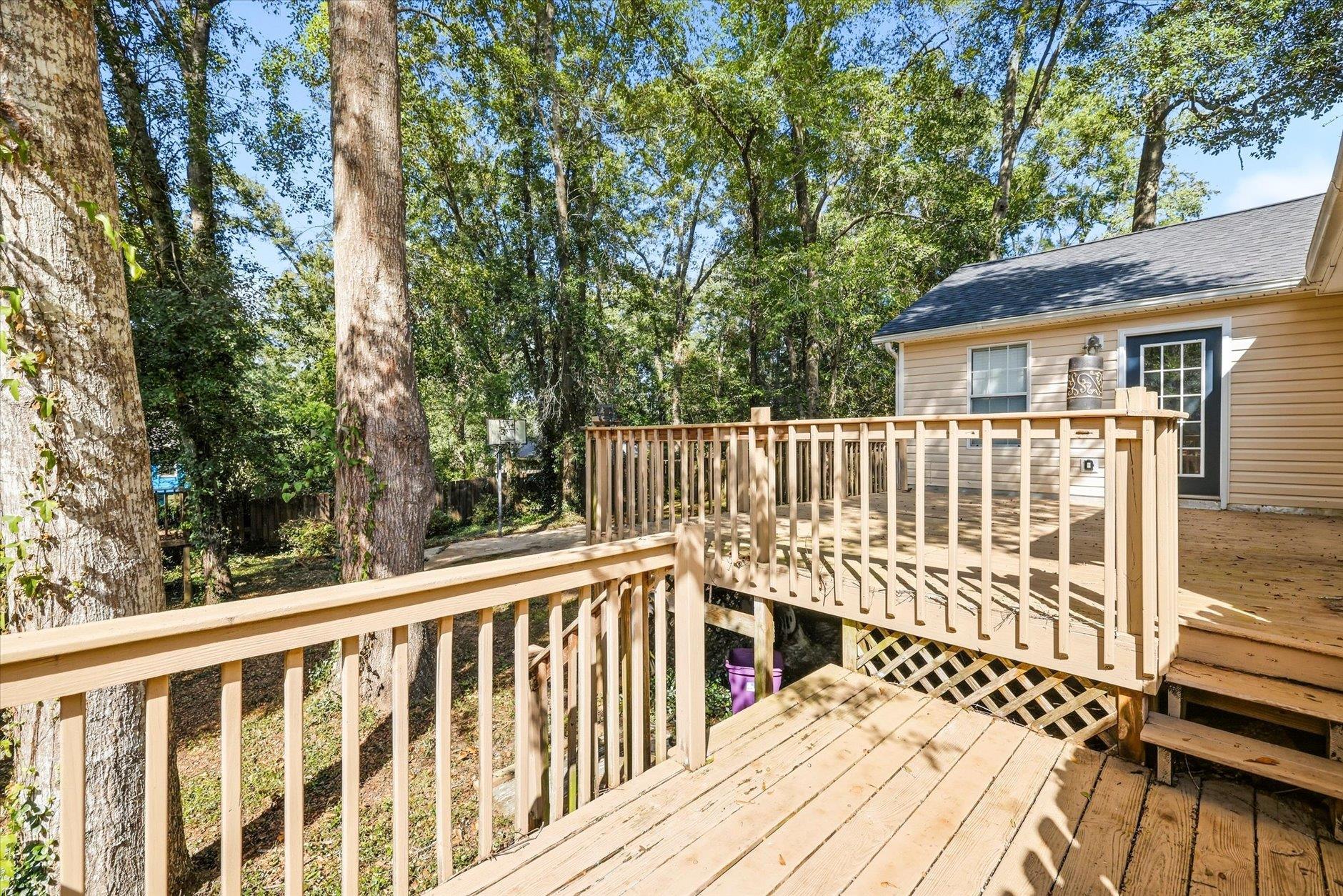 5700 Emma Lane