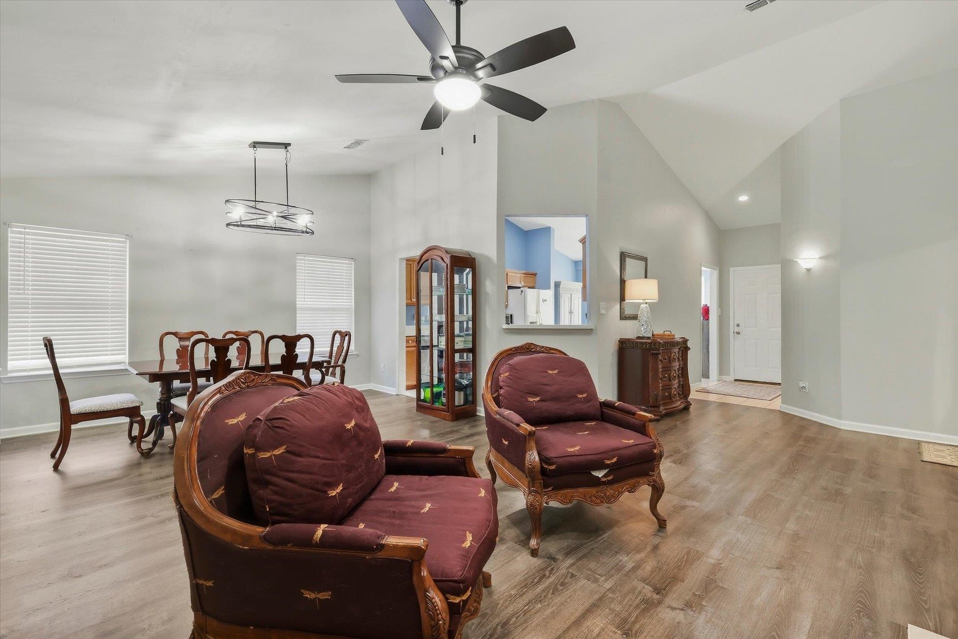 5700 Emma Lane