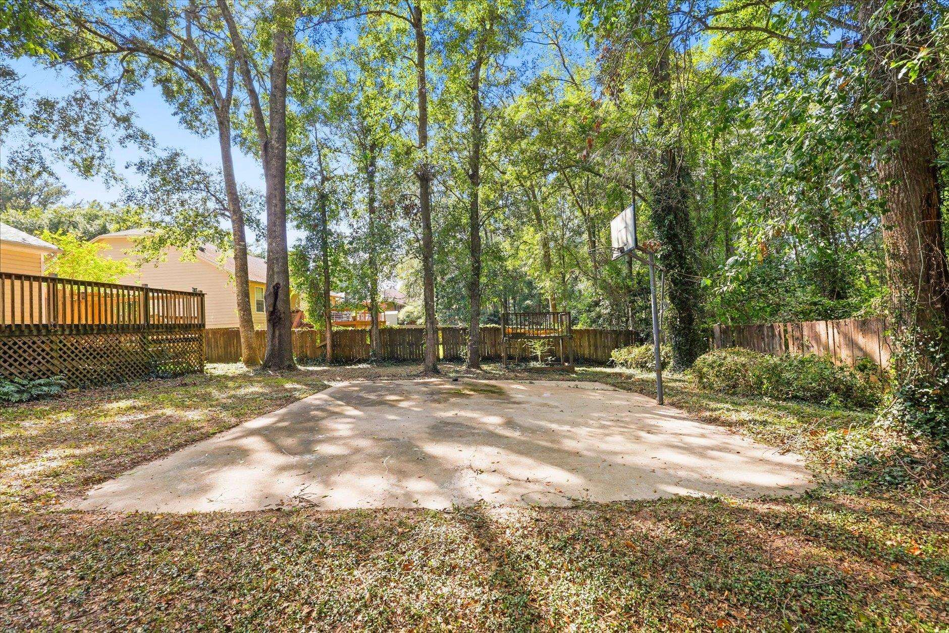 5700 Emma Lane