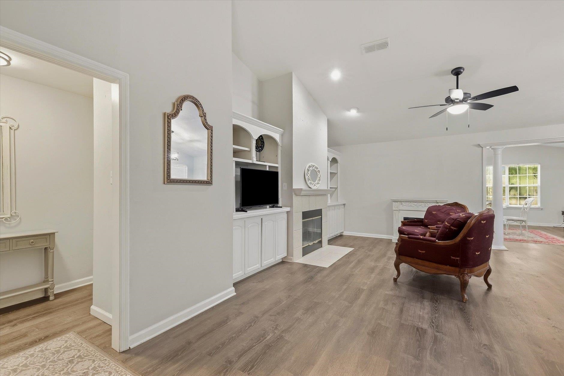 5700 Emma Lane