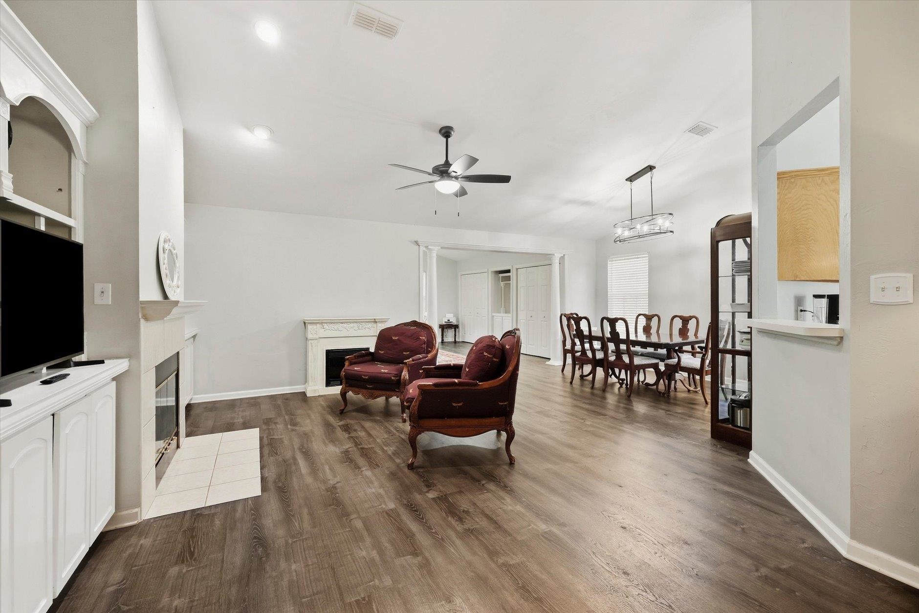 5700 Emma Lane